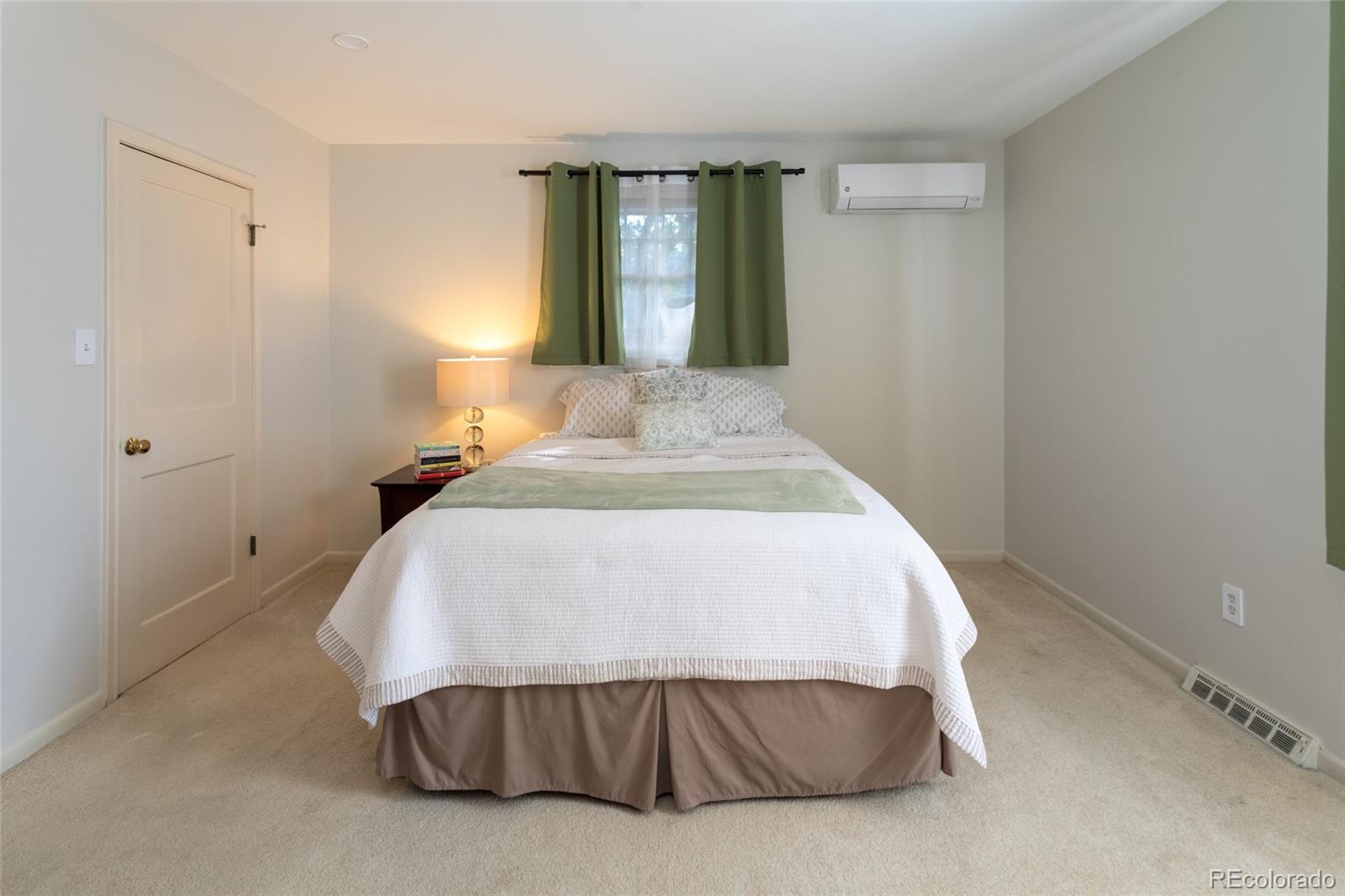 MLS Image #26 for 2550 e eldorado place,denver, Colorado