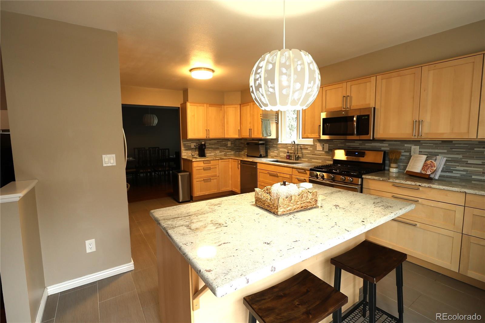 MLS Image #4 for 3713 w union avenue,denver, Colorado