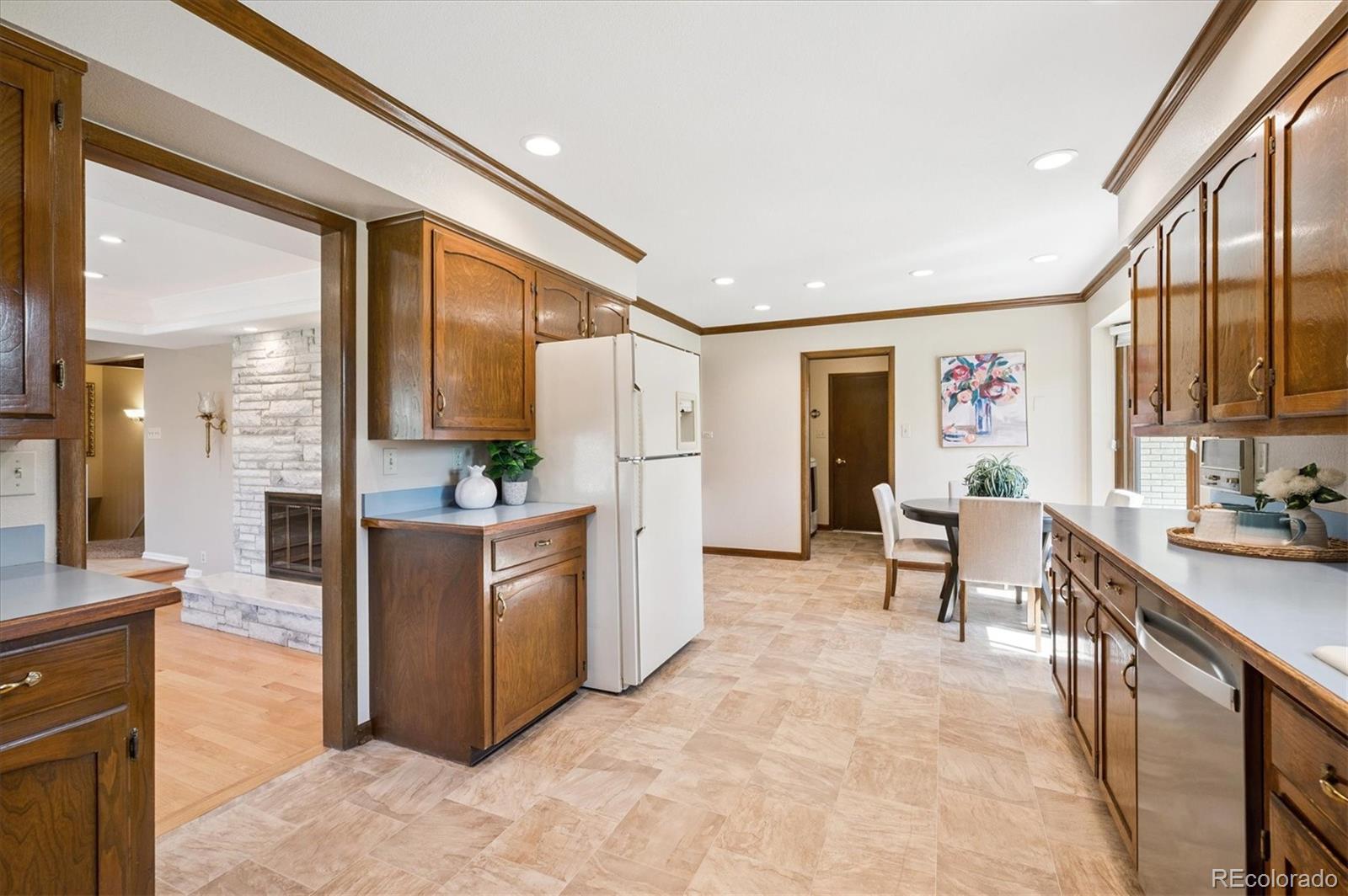 MLS Image #14 for 2212  ammons street,lakewood, Colorado