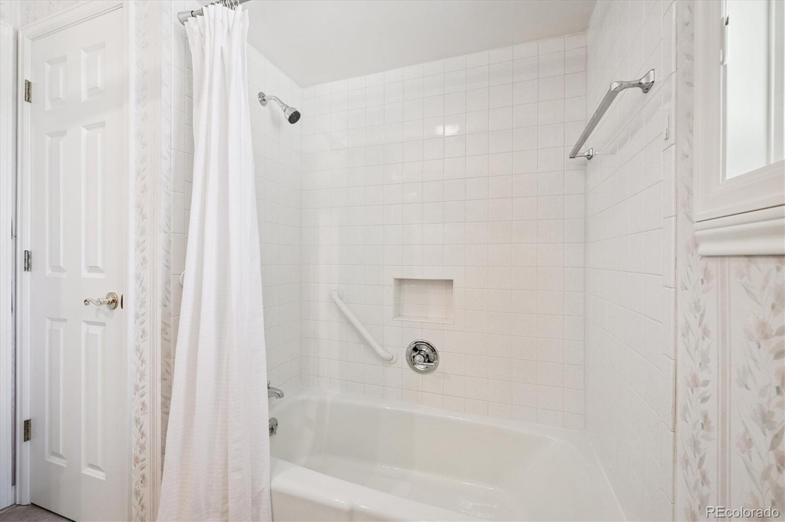 MLS Image #26 for 2212  ammons street,lakewood, Colorado