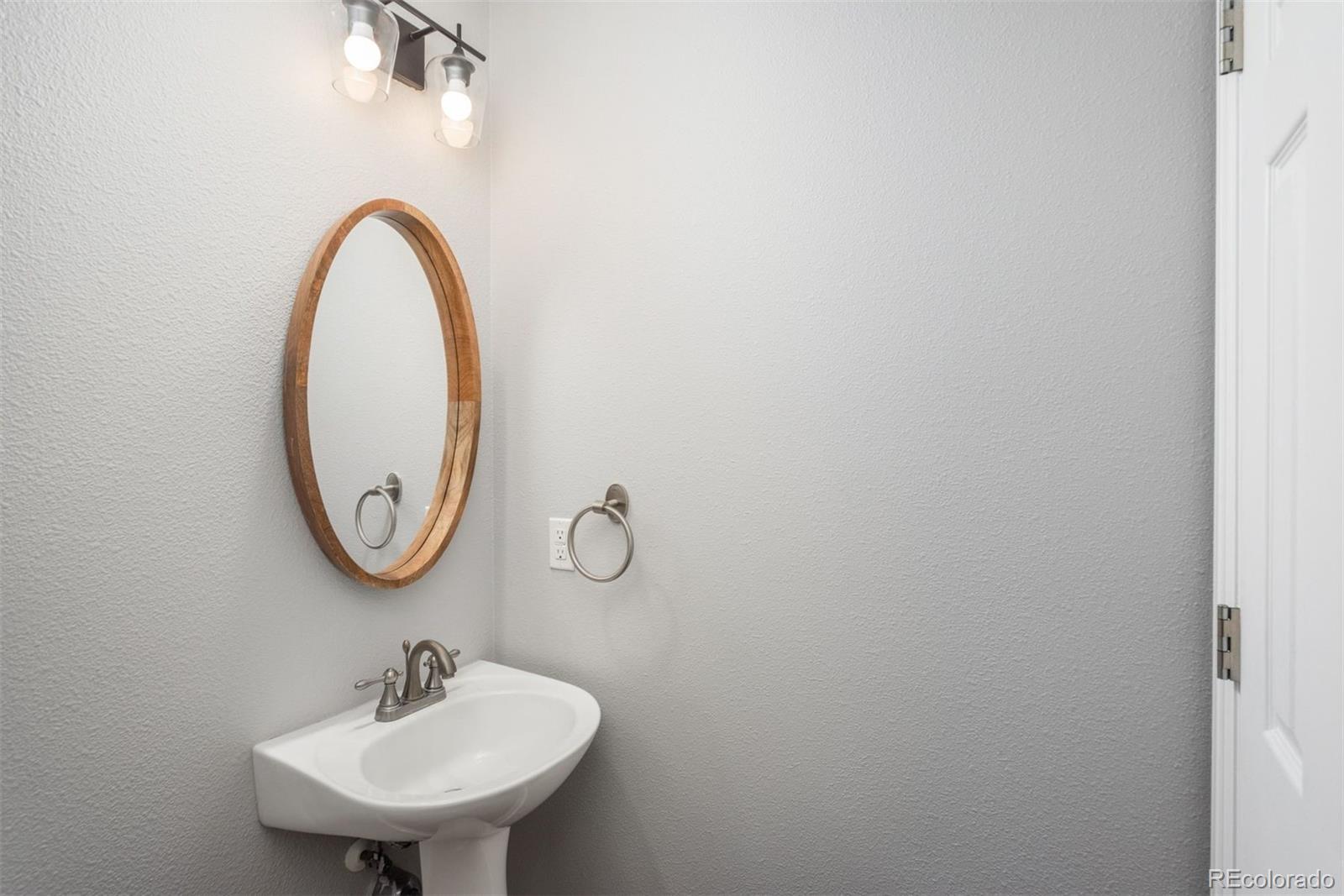 MLS Image #25 for 20473 e layton avenue,aurora, Colorado