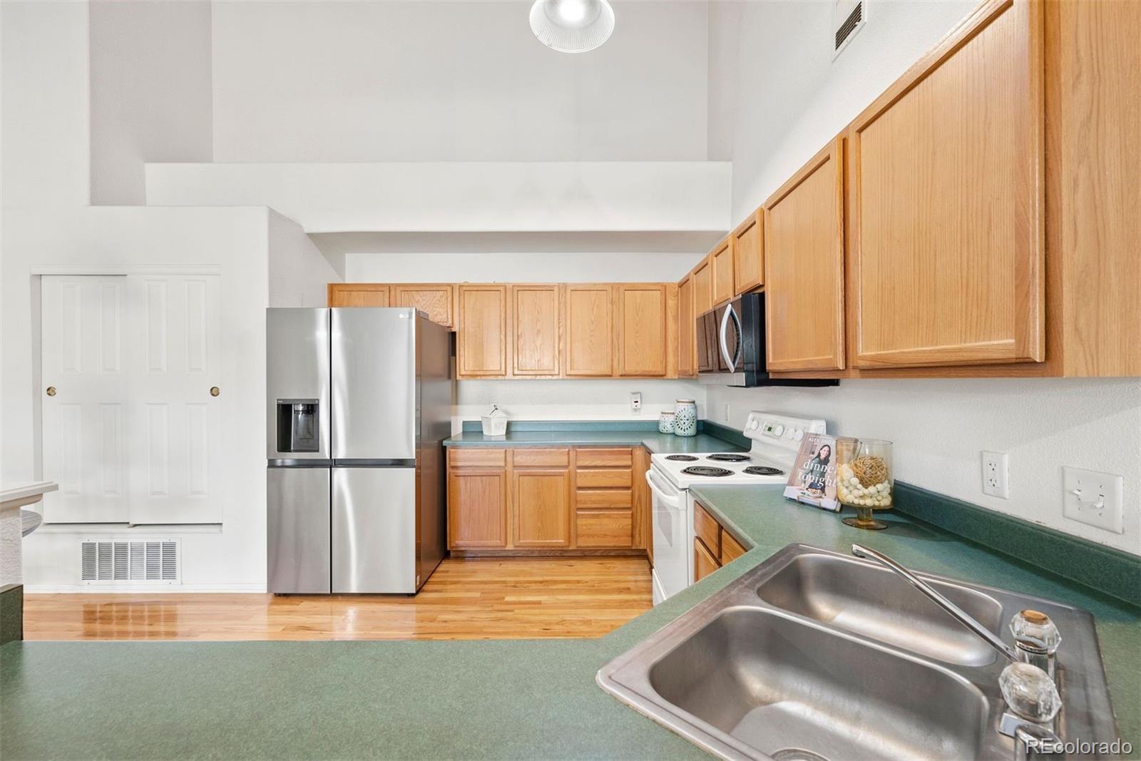 MLS Image #17 for 3242 e 103rd drive 608,thornton, Colorado