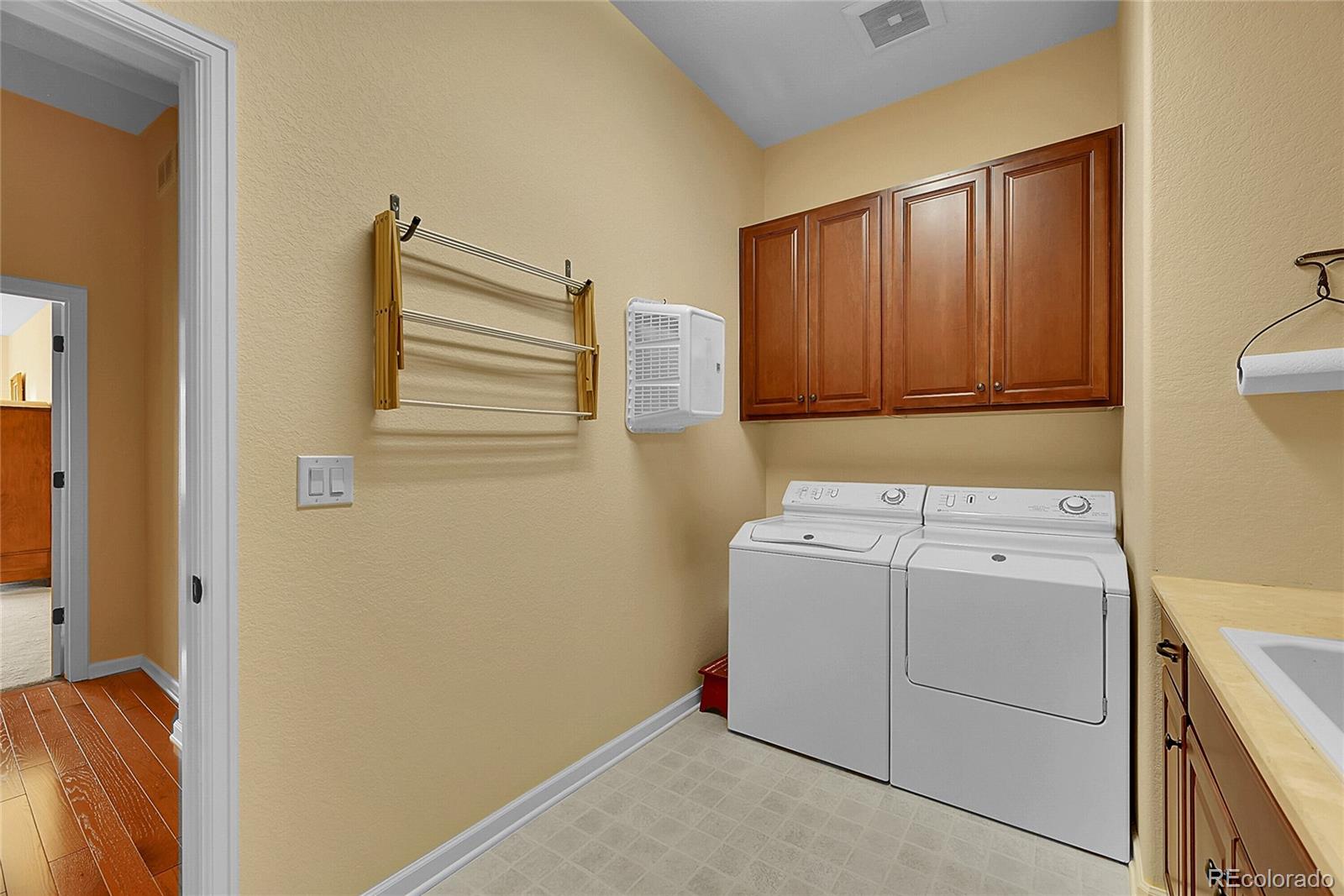 MLS Image #29 for 22680 e eads circle,aurora, Colorado