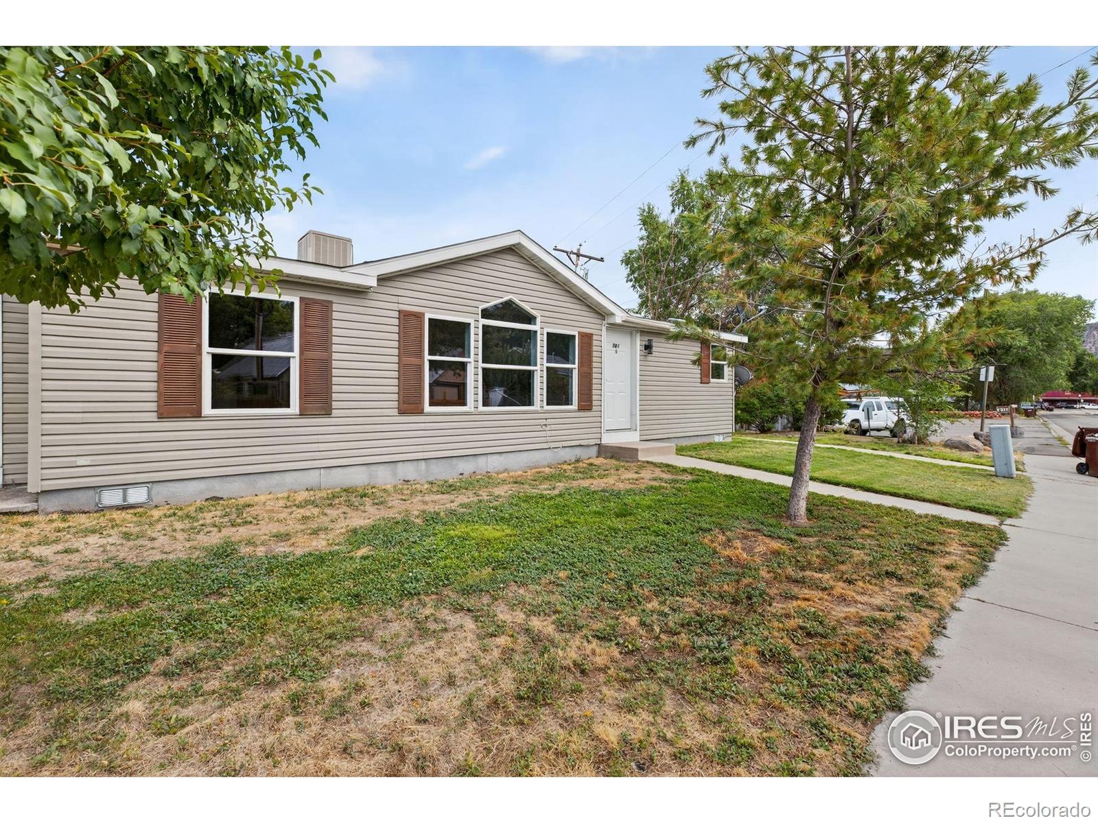 MLS Image #0 for 381 w 5th street,rifle, Colorado