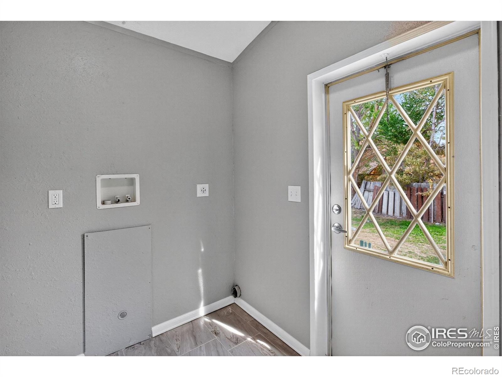 MLS Image #5 for 381 w 5th street,rifle, Colorado
