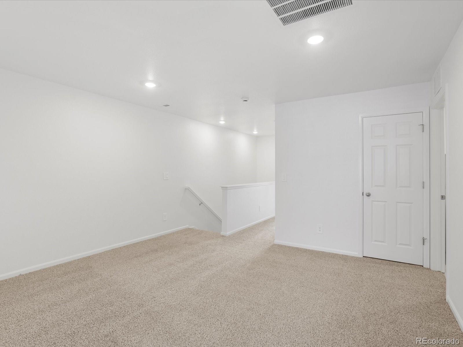 MLS Image #14 for 21117 e 65th avenue,aurora, Colorado