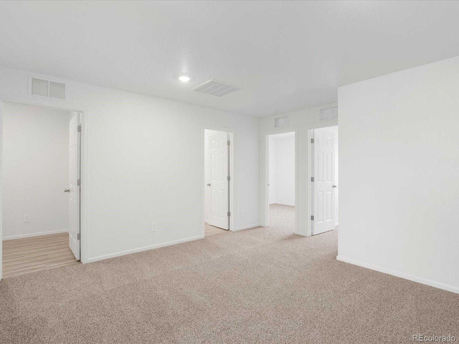 MLS Image #15 for 21117 e 65th avenue,aurora, Colorado