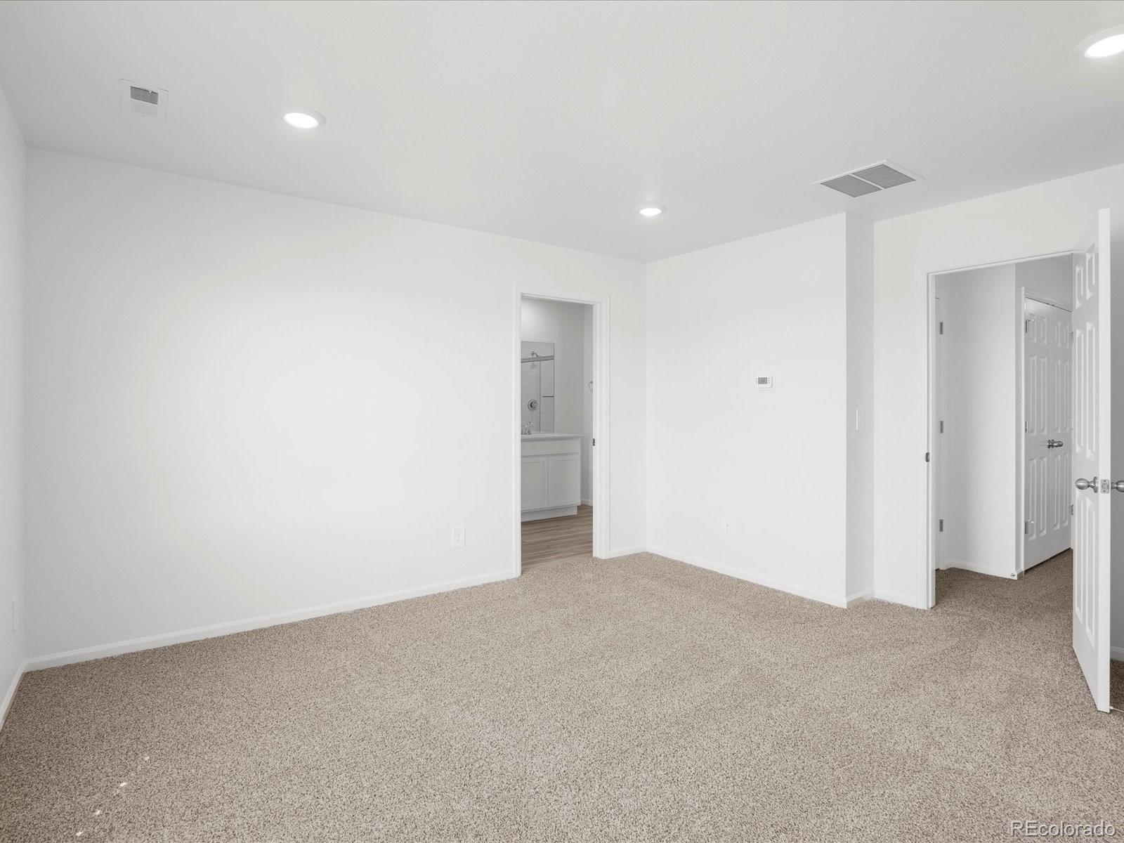 MLS Image #17 for 21117 e 65th avenue,aurora, Colorado