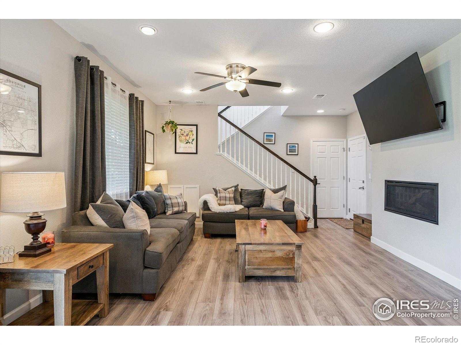 MLS Image #7 for 4616 s odessa street,aurora, Colorado