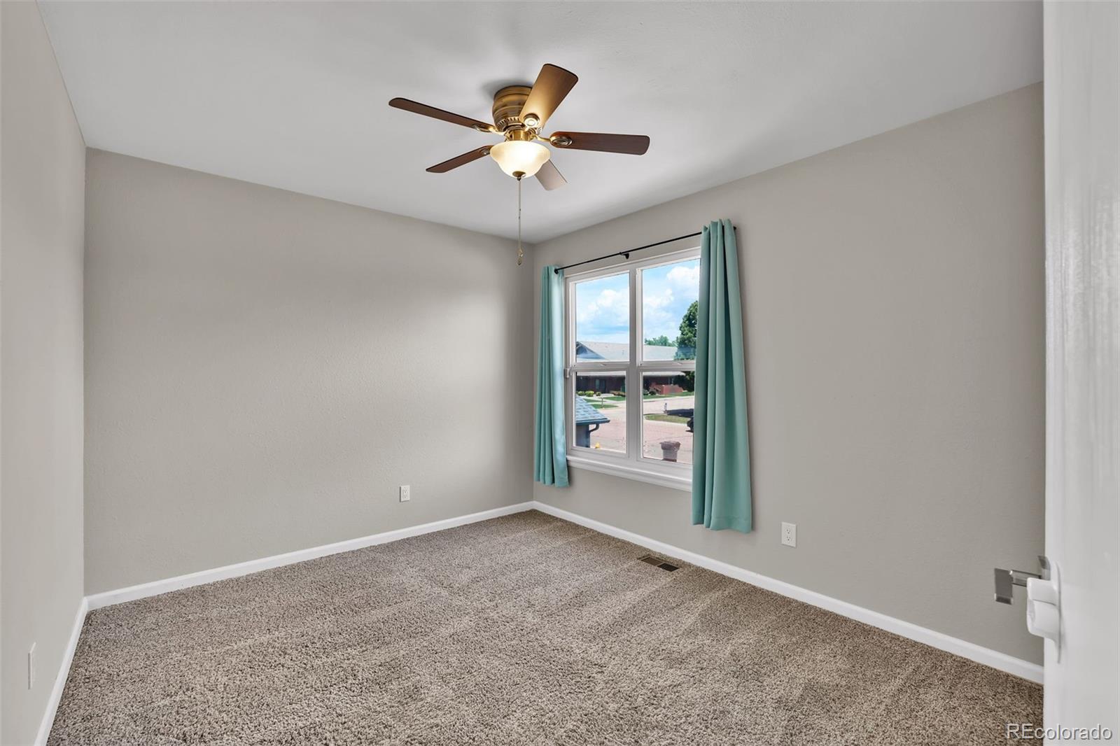 MLS Image #25 for 1065  harbourne street,colorado springs, Colorado