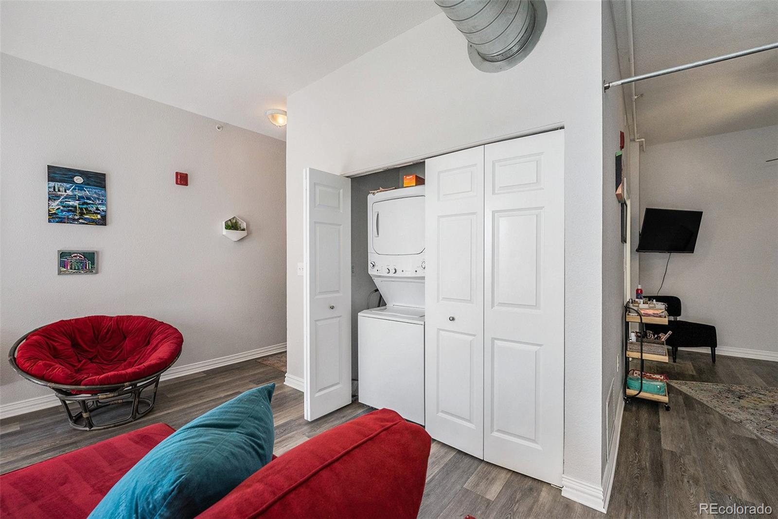 MLS Image #13 for 277 n broadway  301,denver, Colorado