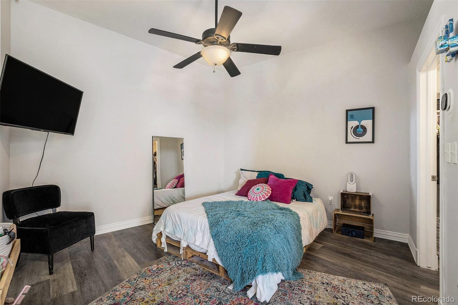 MLS Image #19 for 277 n broadway  301,denver, Colorado