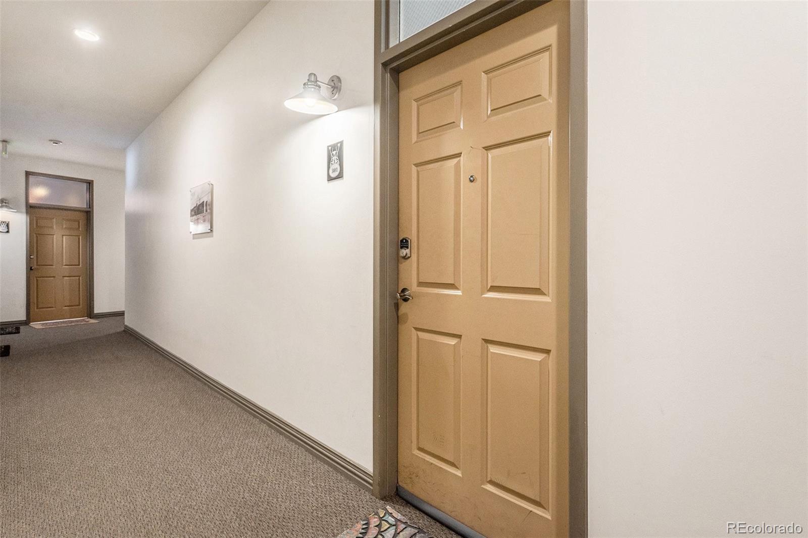 MLS Image #7 for 277 n broadway  301,denver, Colorado