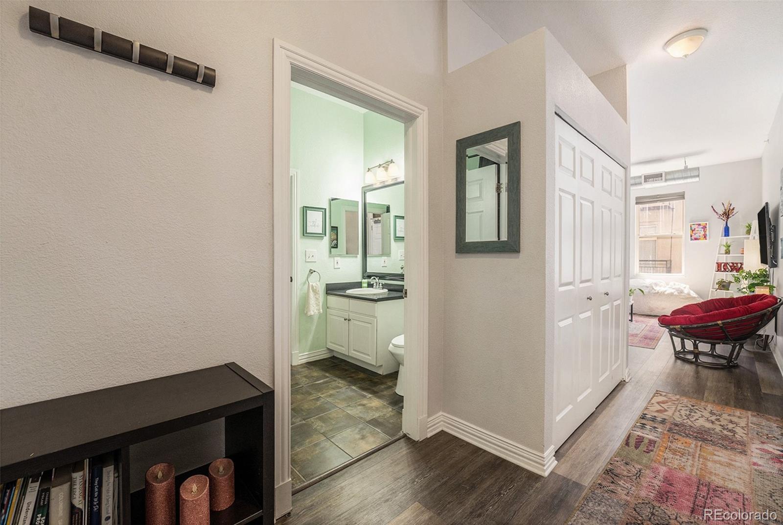 MLS Image #8 for 277 n broadway  301,denver, Colorado