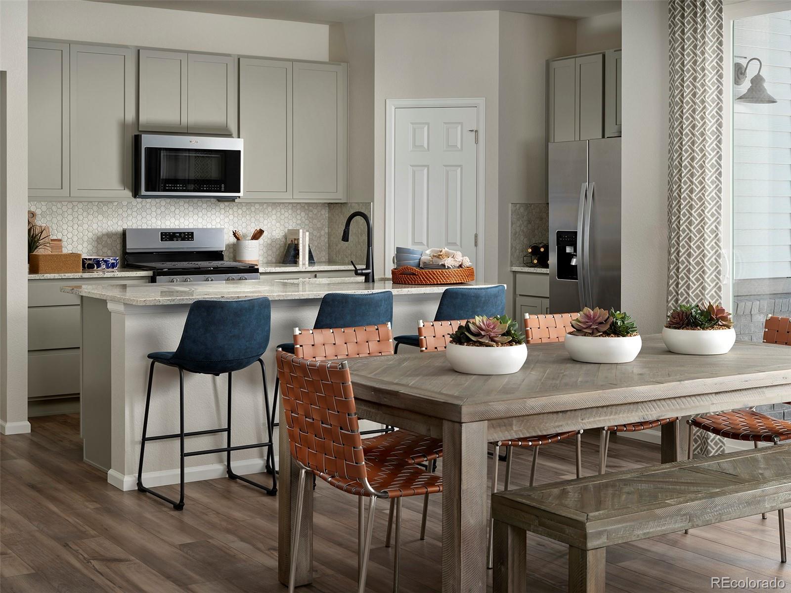 MLS Image #2 for 749 n shawnee street,aurora, Colorado
