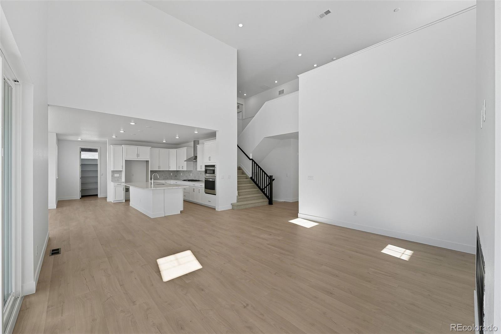 MLS Image #9 for 3993  breakcamp court,castle rock, Colorado