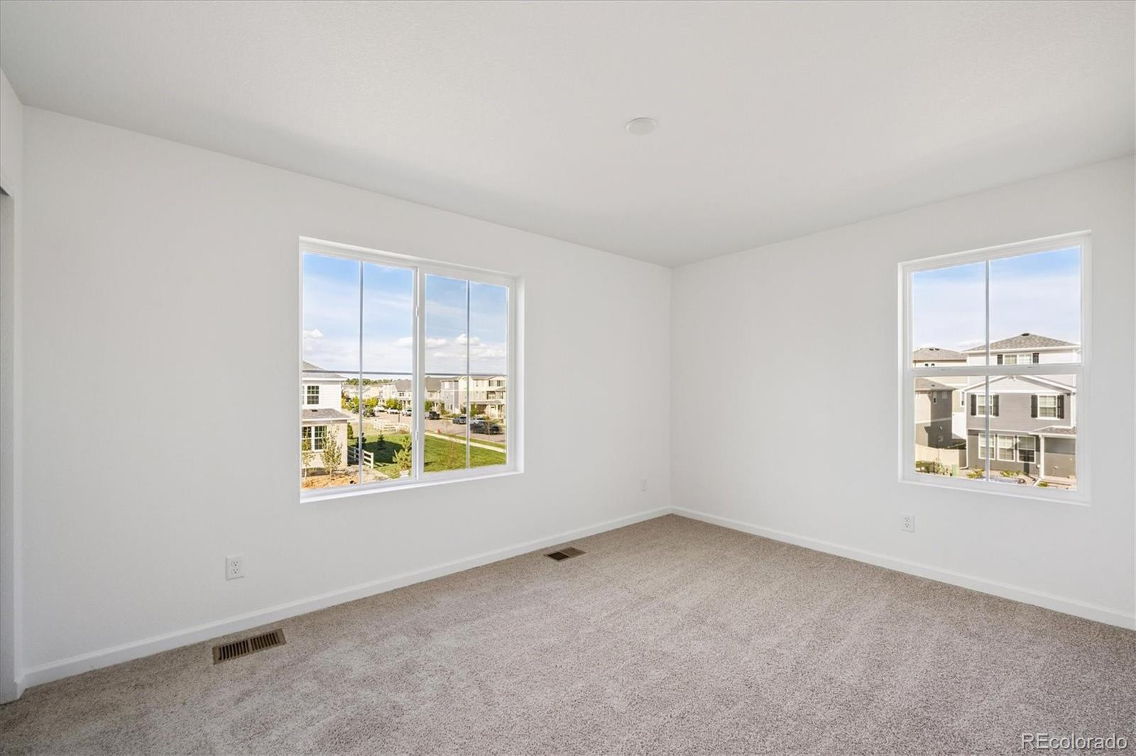 MLS Image #14 for 4330  elkwood court,johnstown, Colorado