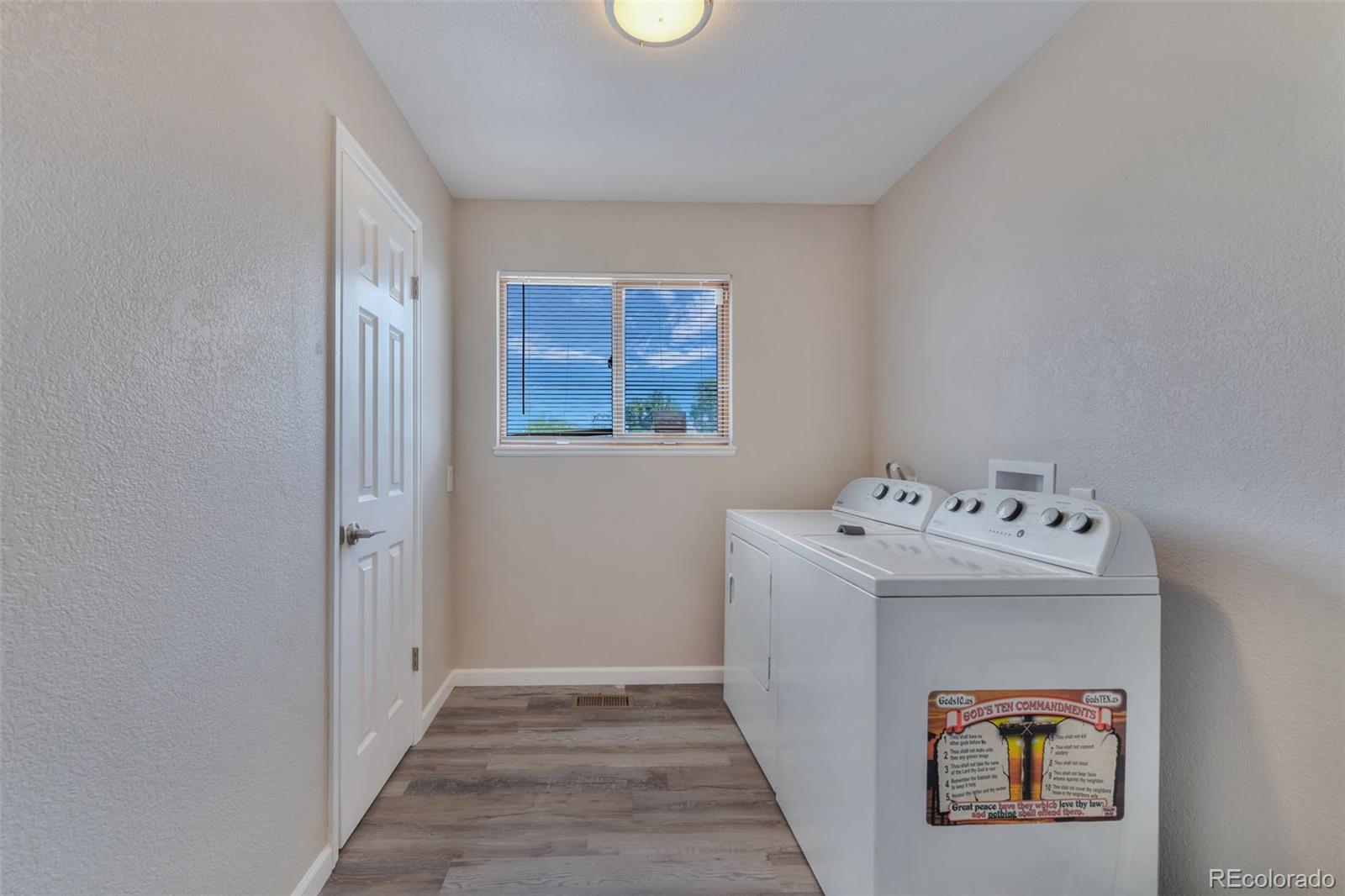 MLS Image #17 for 293 w hahns peak avenue,pueblo west, Colorado