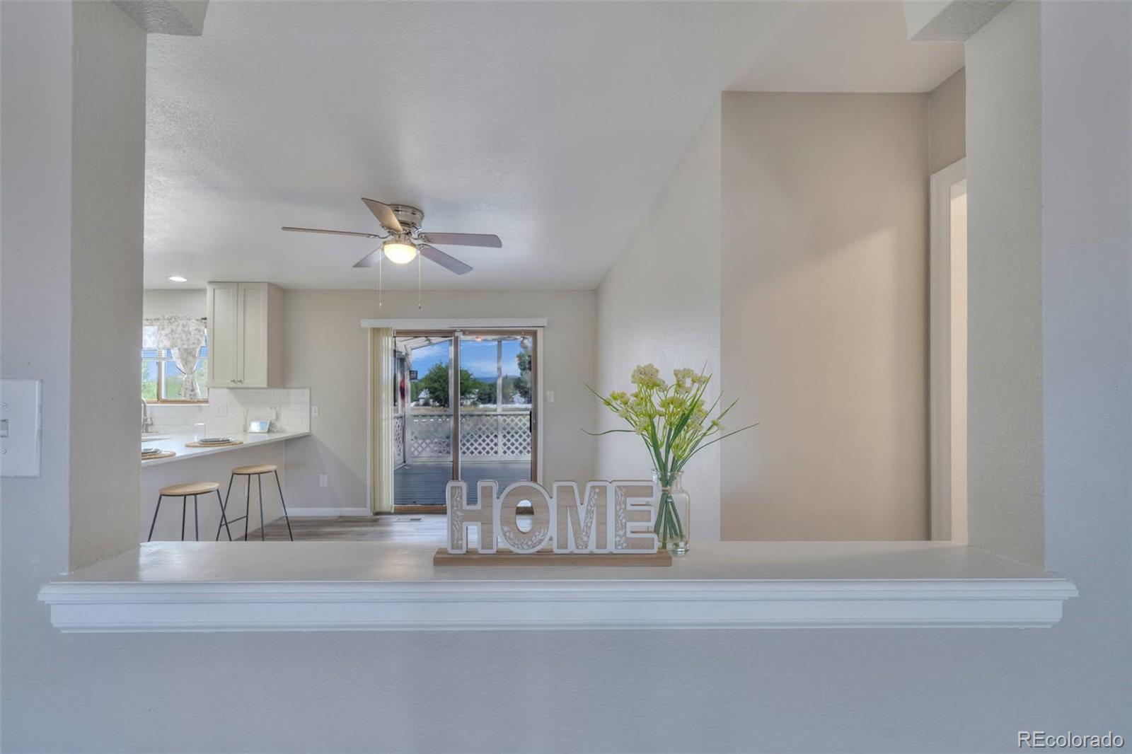 MLS Image #6 for 293 w hahns peak avenue,pueblo west, Colorado