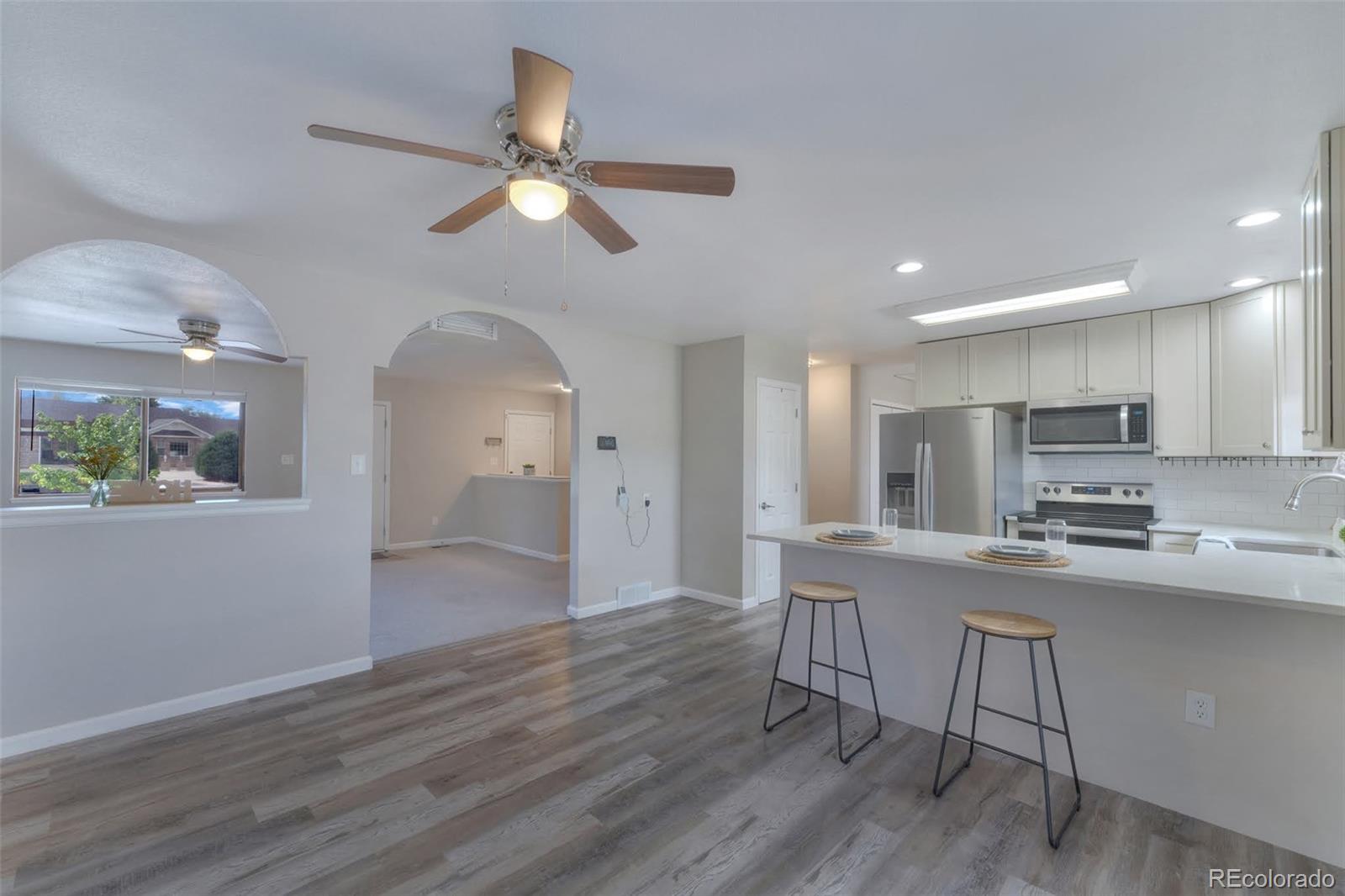 MLS Image #7 for 293 w hahns peak avenue,pueblo west, Colorado