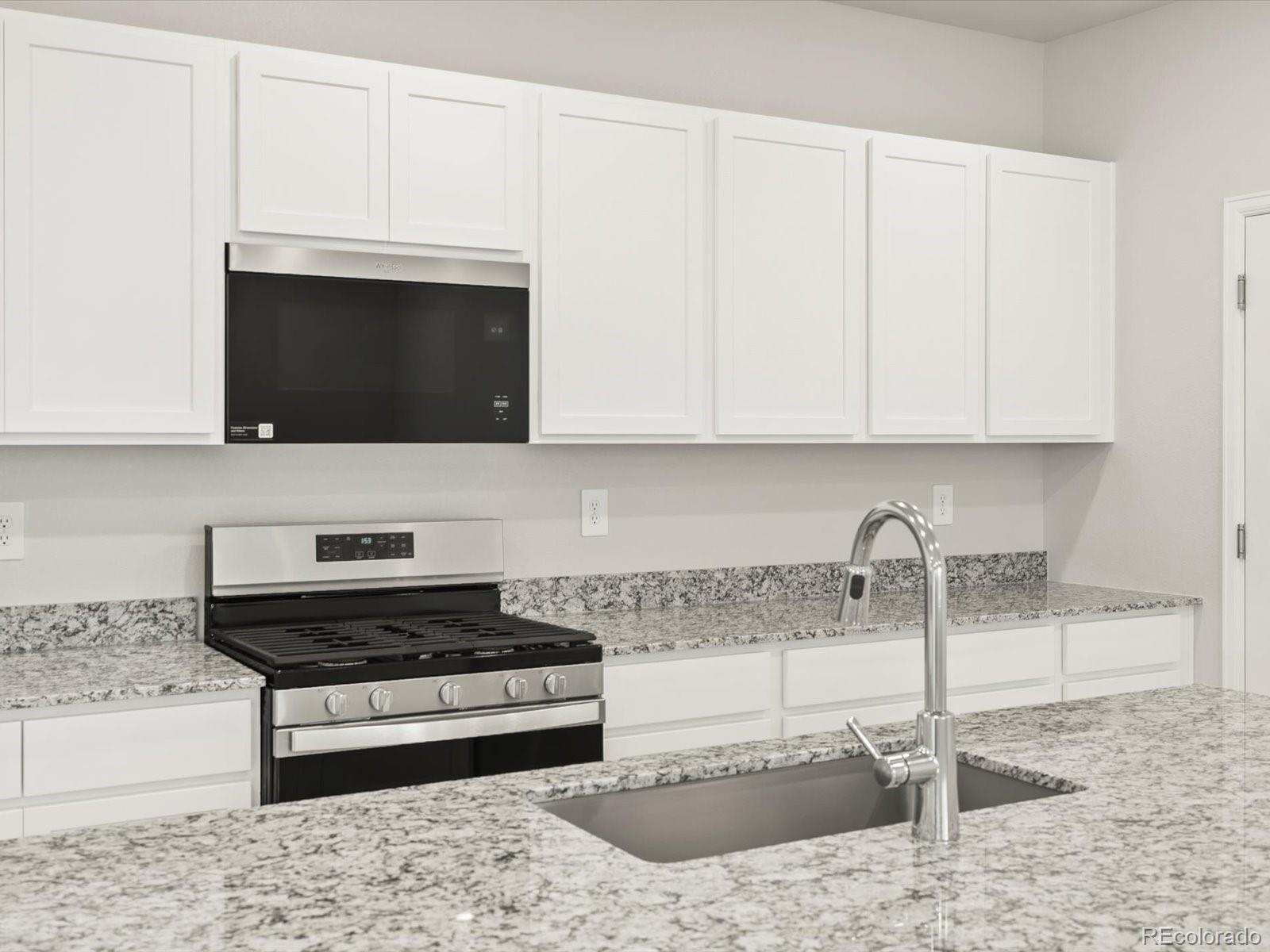 MLS Image #12 for 22480 e 8th avenue,aurora, Colorado
