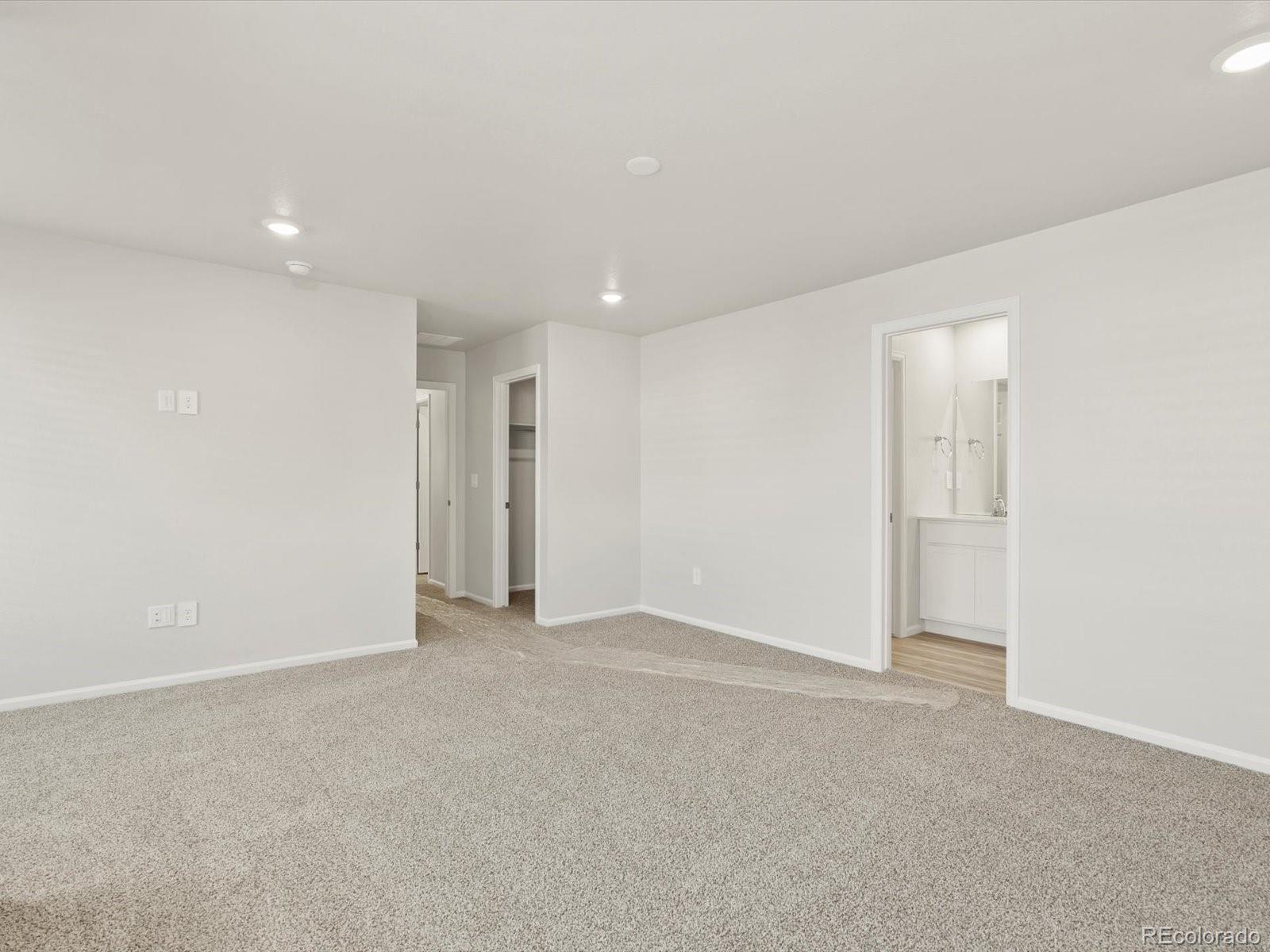 MLS Image #20 for 22480 e 8th avenue,aurora, Colorado
