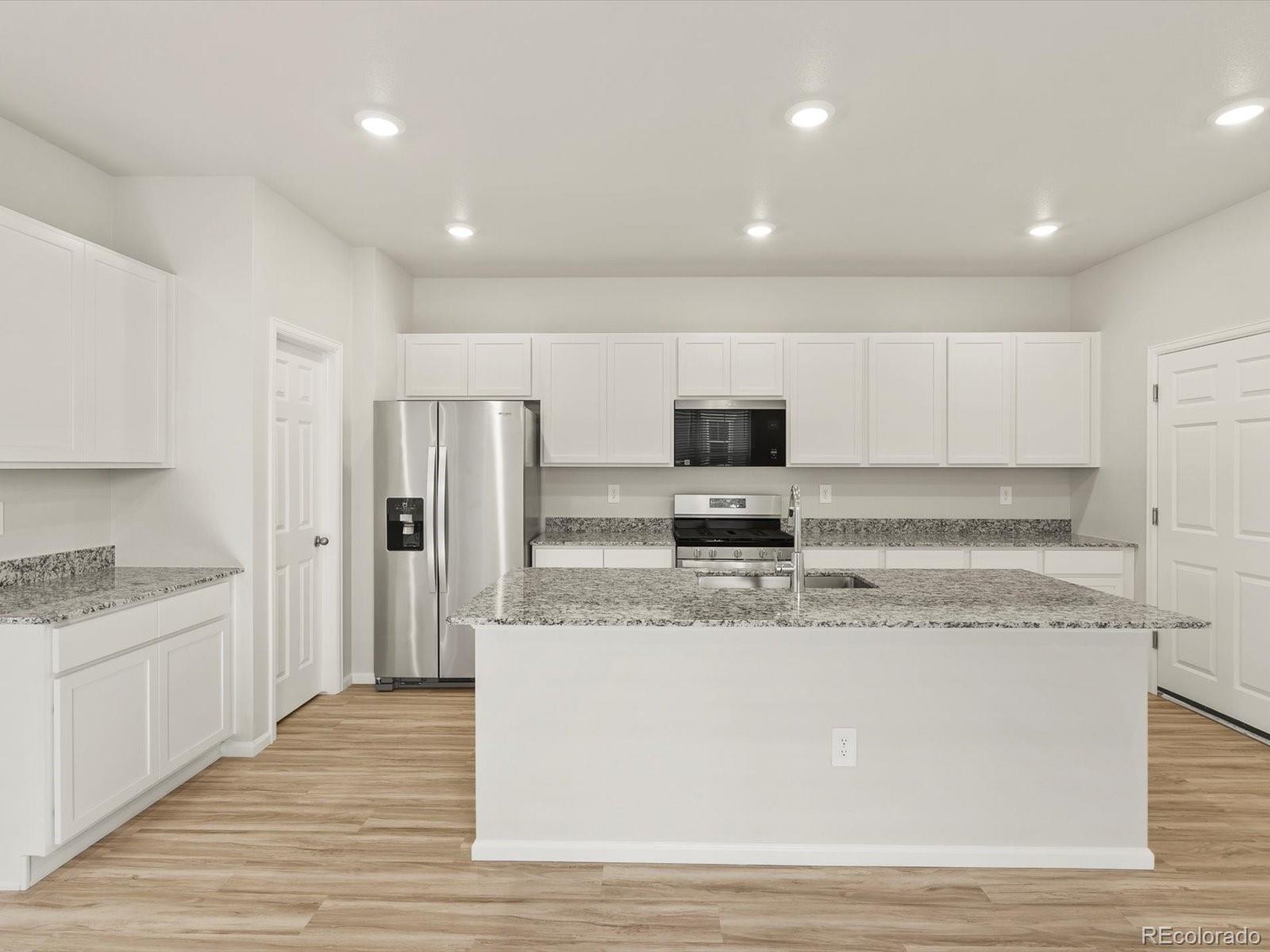 MLS Image #9 for 22480 e 8th avenue,aurora, Colorado