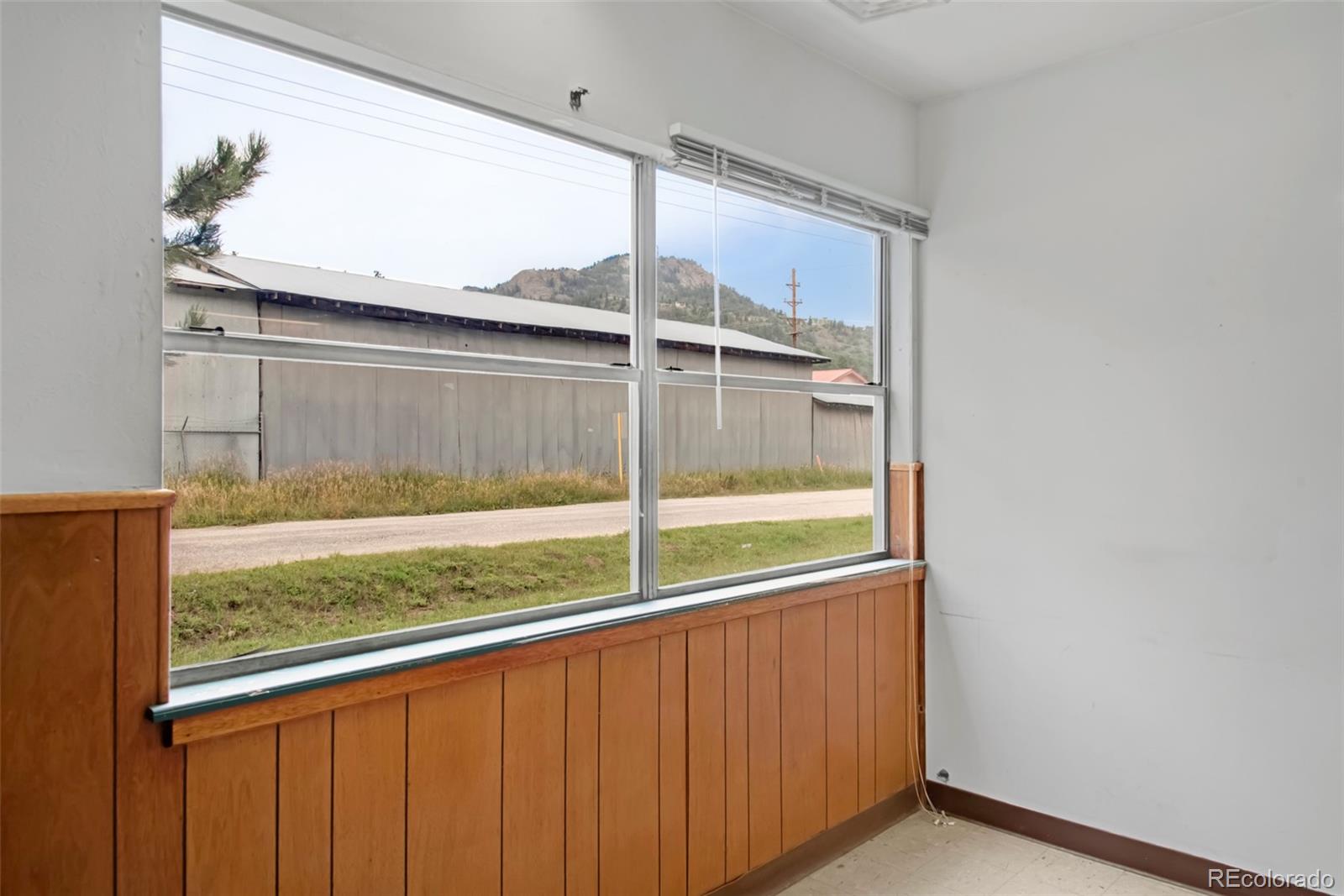 MLS Image #10 for 5138  county road 64 ,bailey, Colorado
