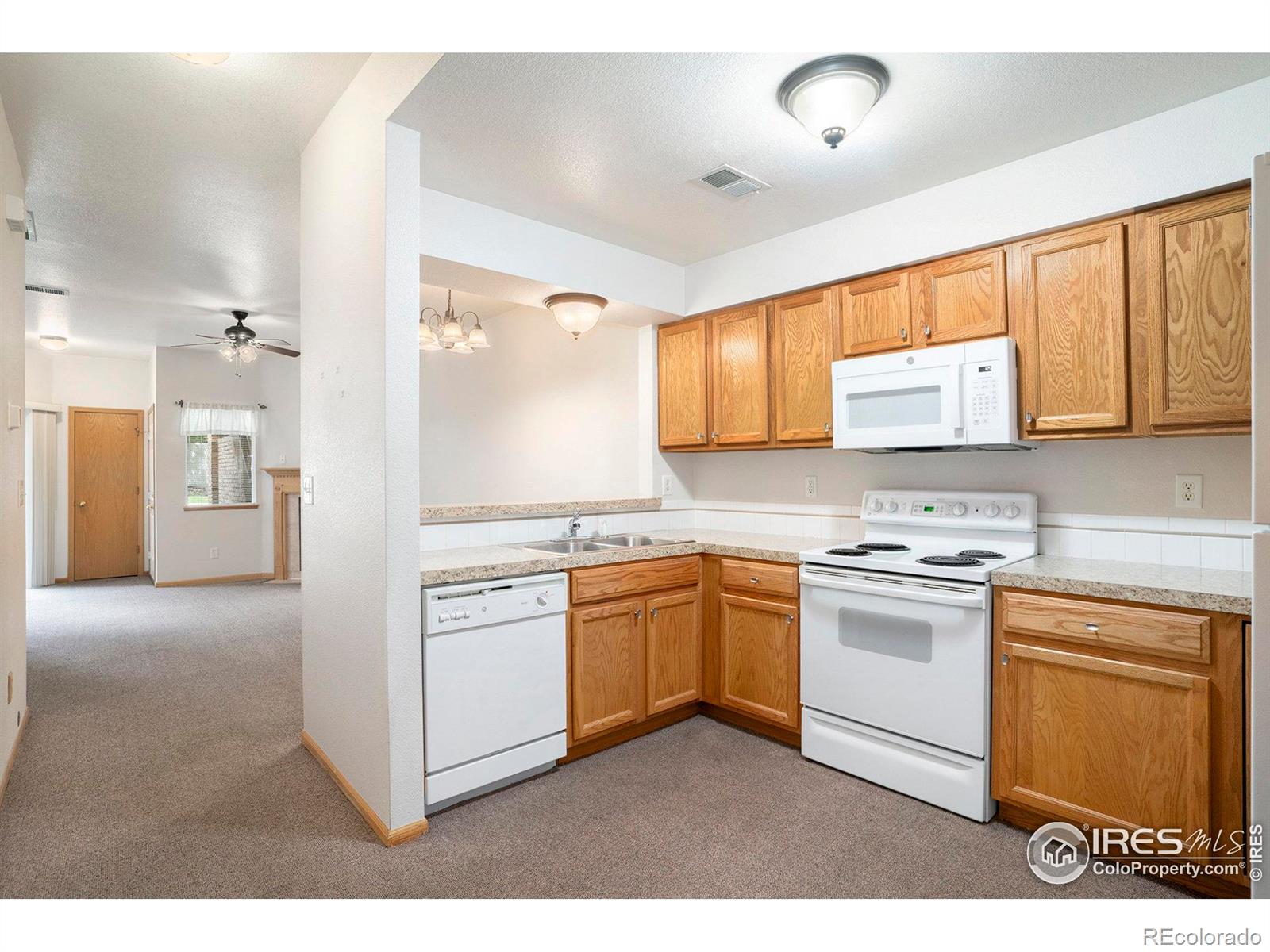 MLS Image #3 for 950  52nd ave ct,greeley, Colorado