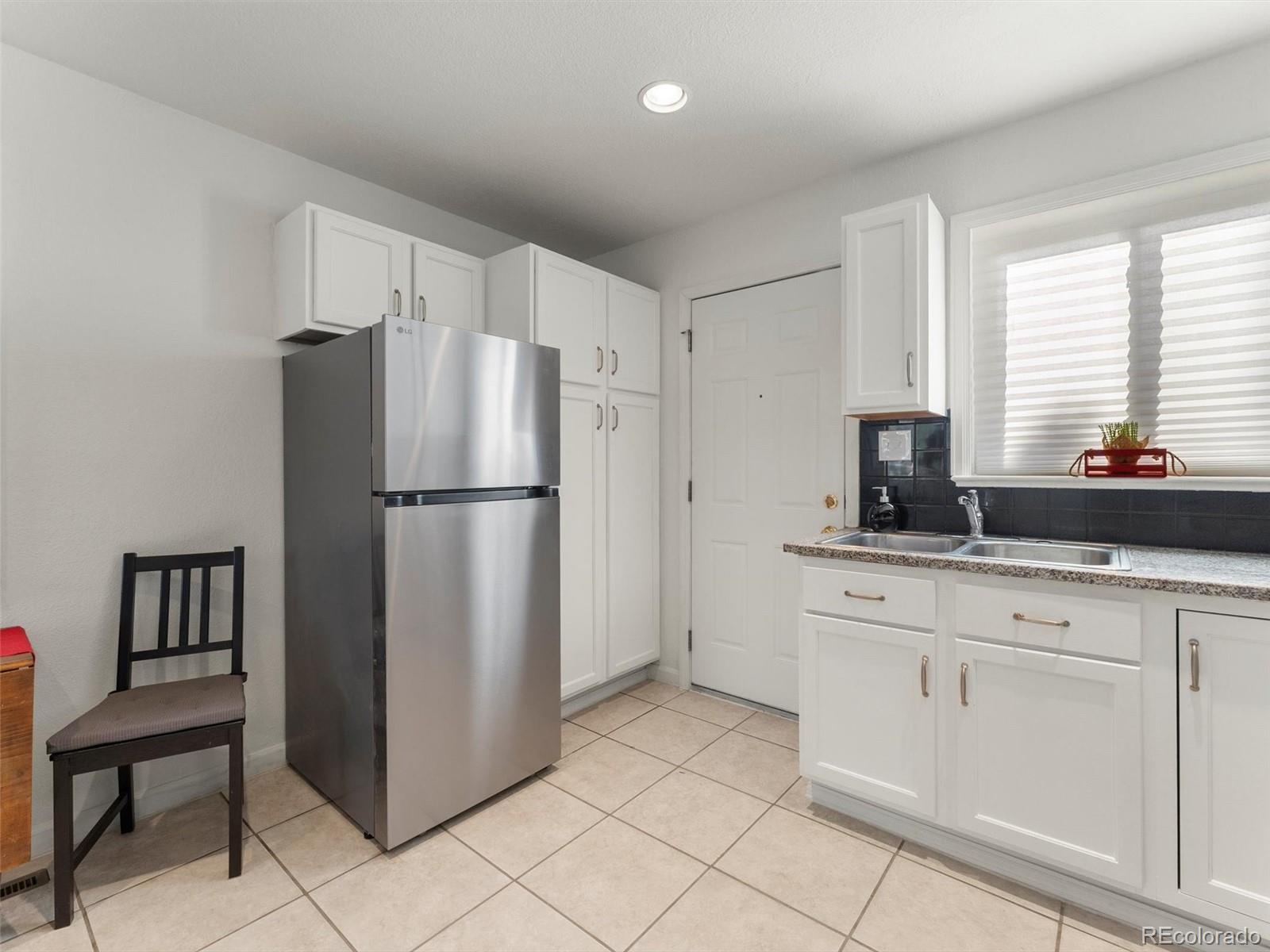 MLS Image #10 for 2865  quebec street,denver, Colorado