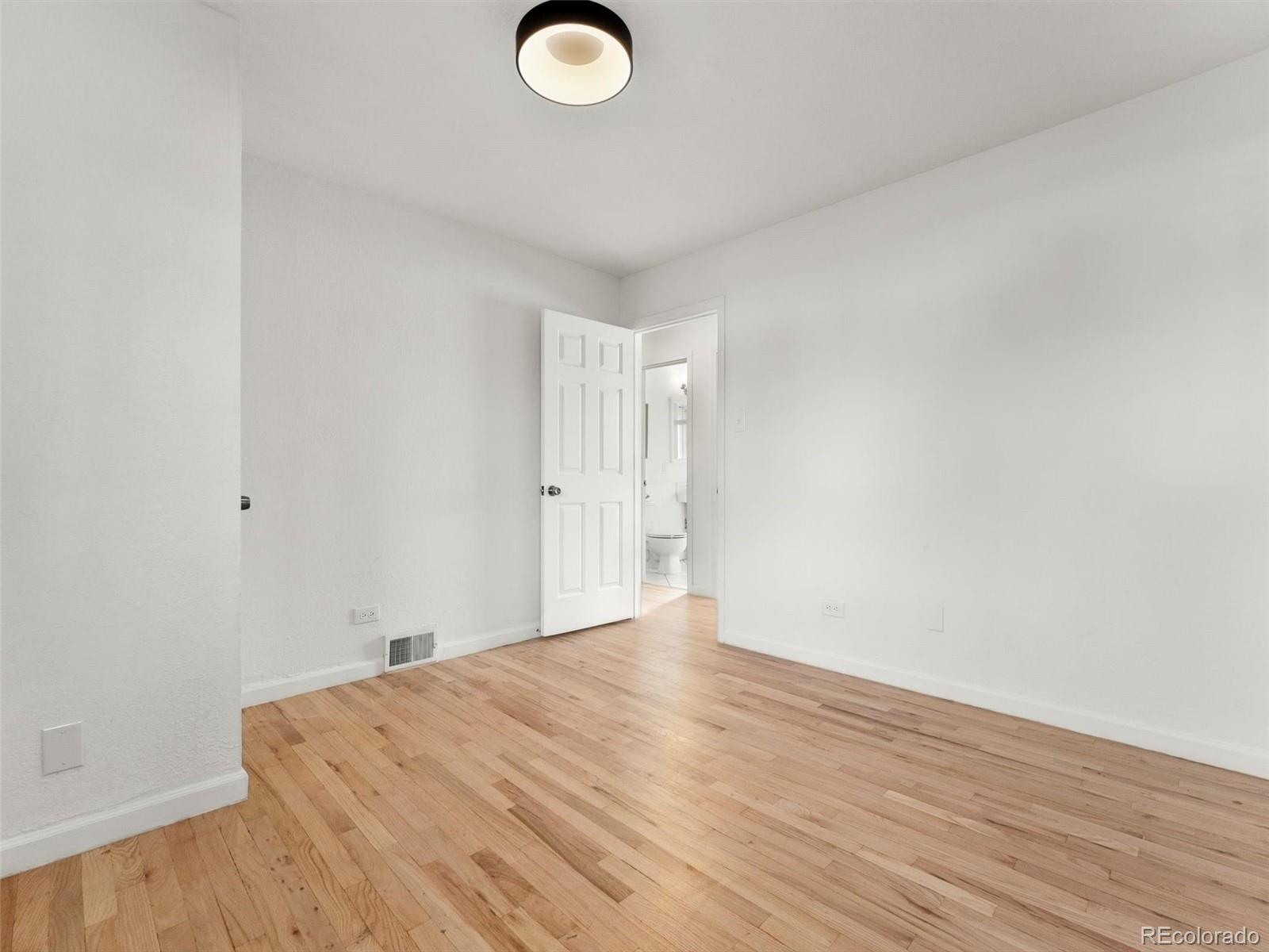 MLS Image #19 for 2865  quebec street,denver, Colorado