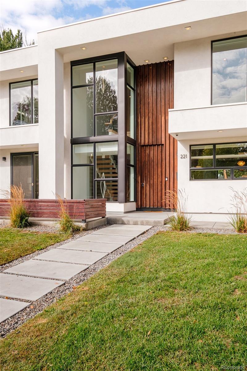 MLS Image #2 for 221 s forest street,denver, Colorado