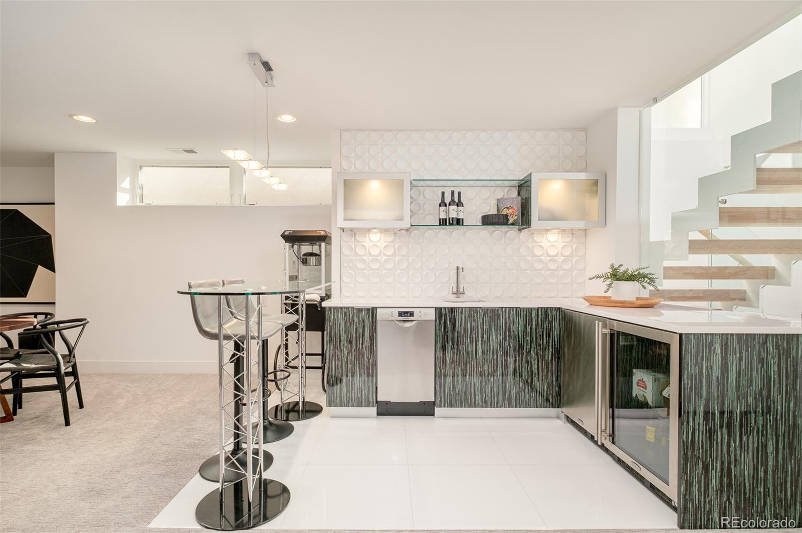 MLS Image #38 for 221 s forest street,denver, Colorado