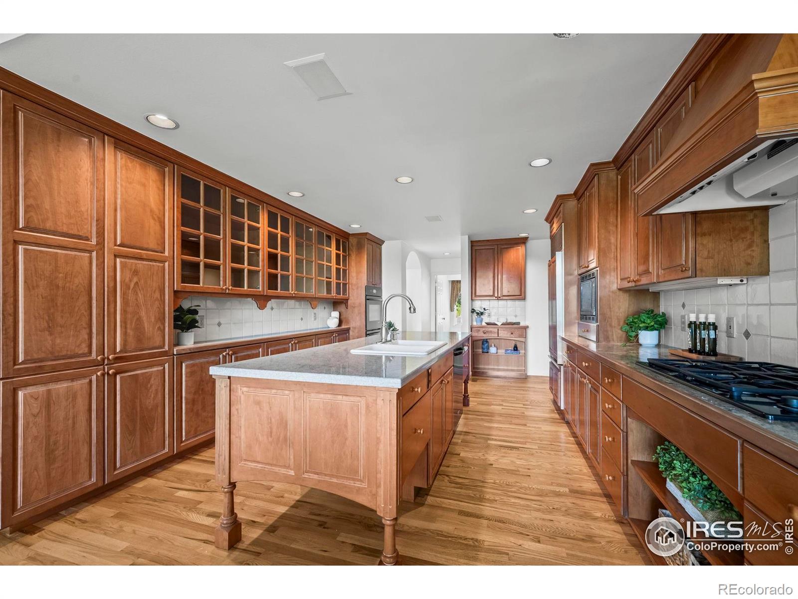 MLS Image #15 for 4697  tanglewood trail,boulder, Colorado