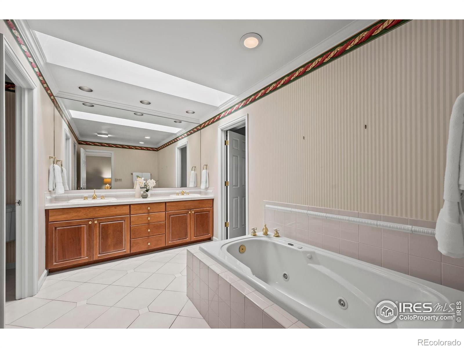 MLS Image #28 for 4697  tanglewood trail,boulder, Colorado
