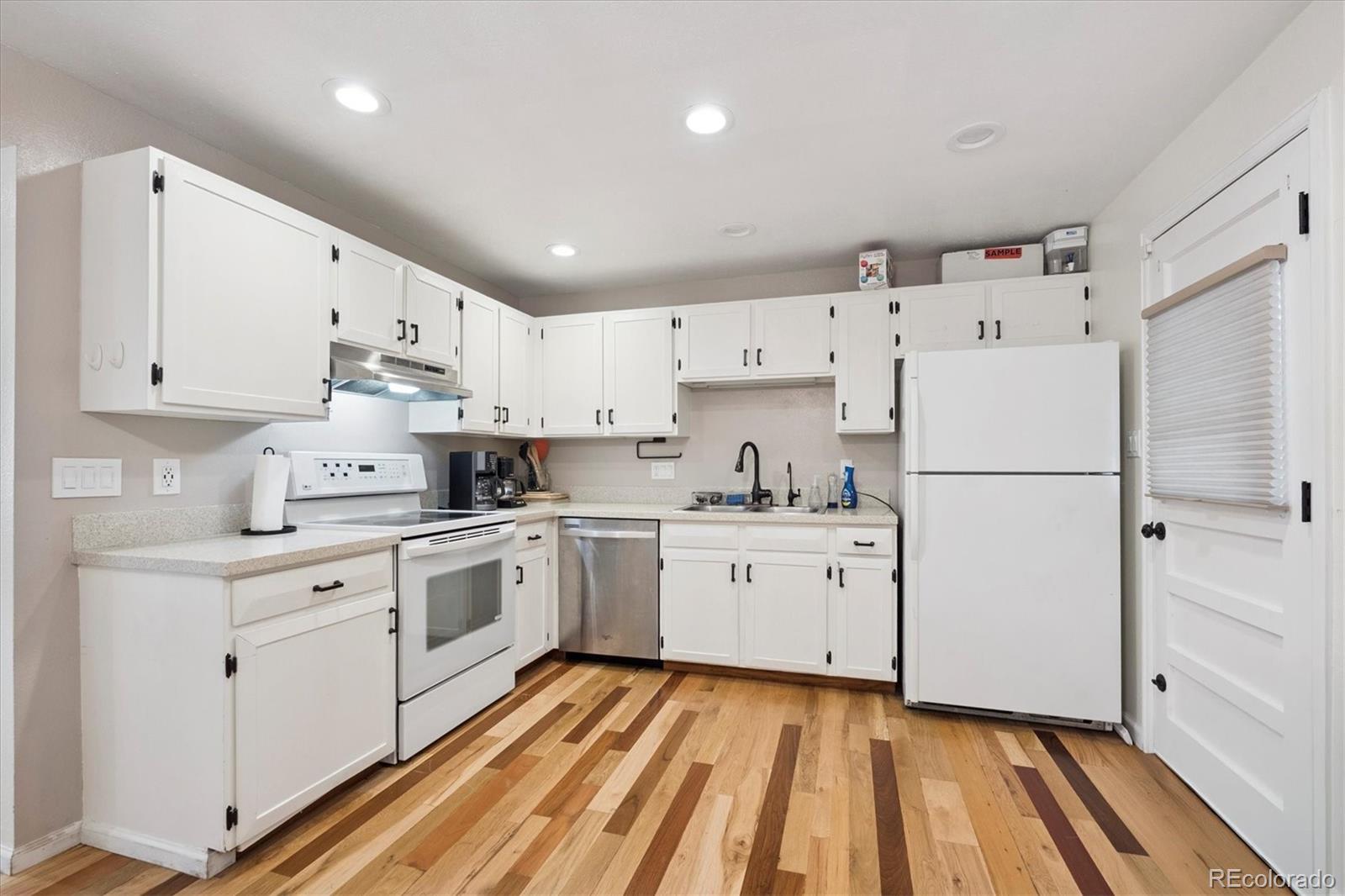 MLS Image #9 for 7495  kendall street,arvada, Colorado