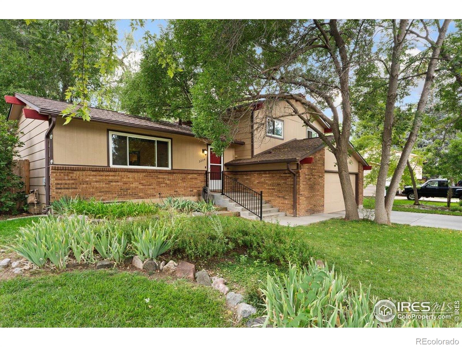 MLS Image #2 for 3224  eagle drive,fort collins, Colorado