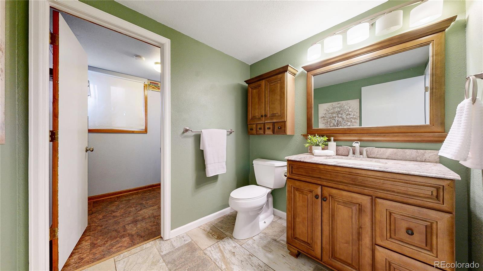 MLS Image #7 for 978 e 132nd drive,thornton, Colorado