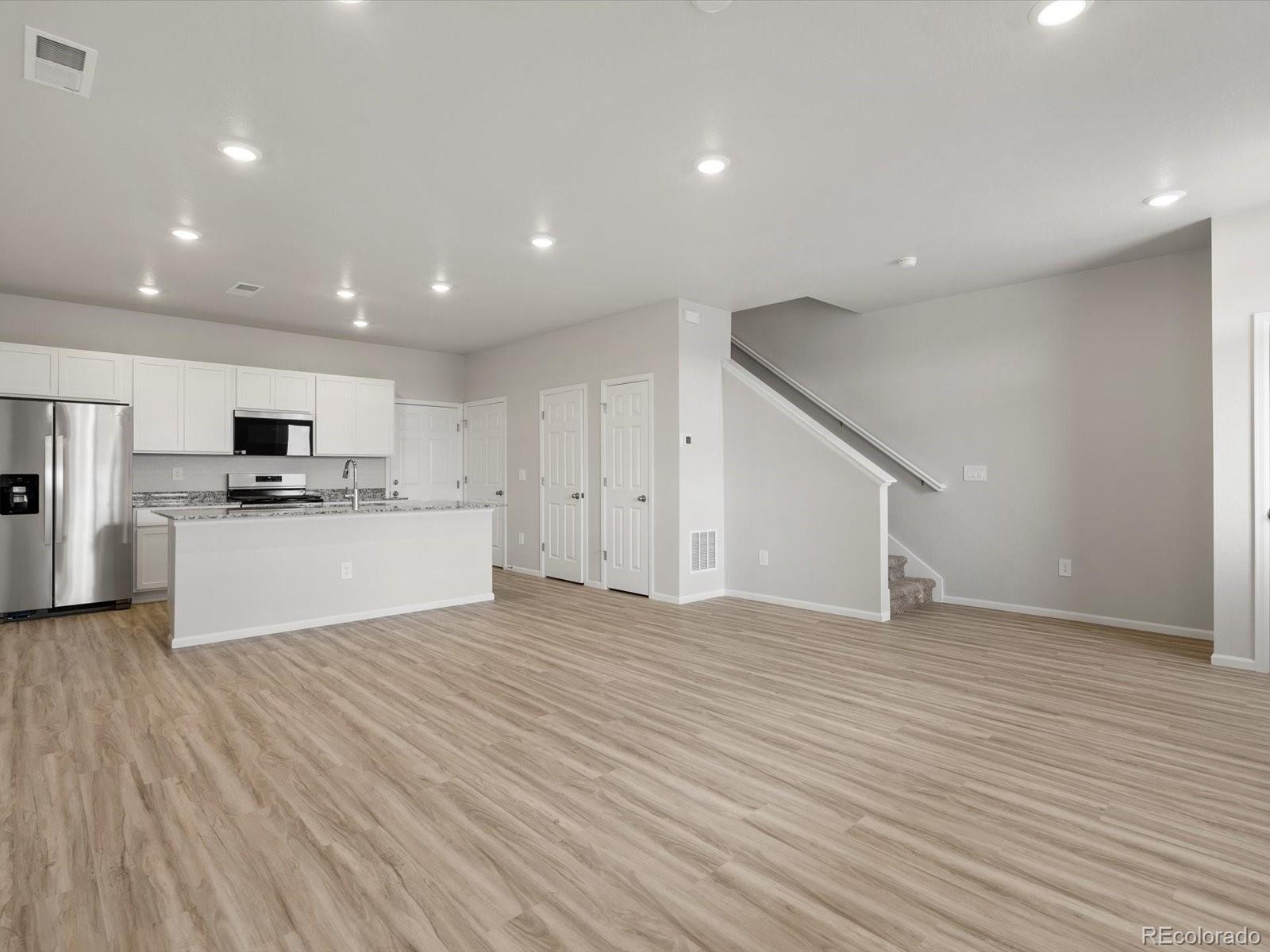 MLS Image #4 for 791 n tibet street,aurora, Colorado