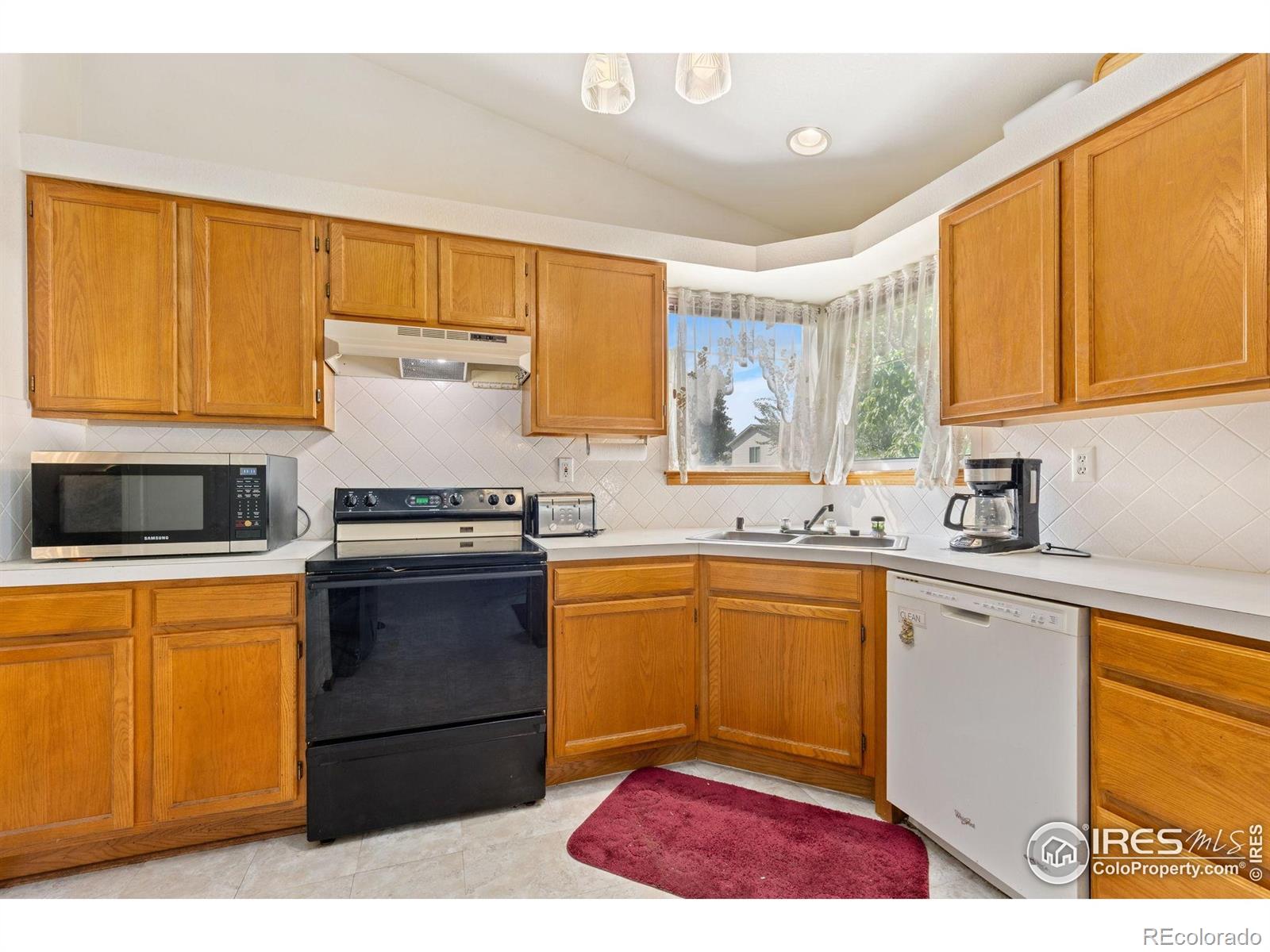 MLS Image #6 for 115 n 49th ave pl,greeley, Colorado