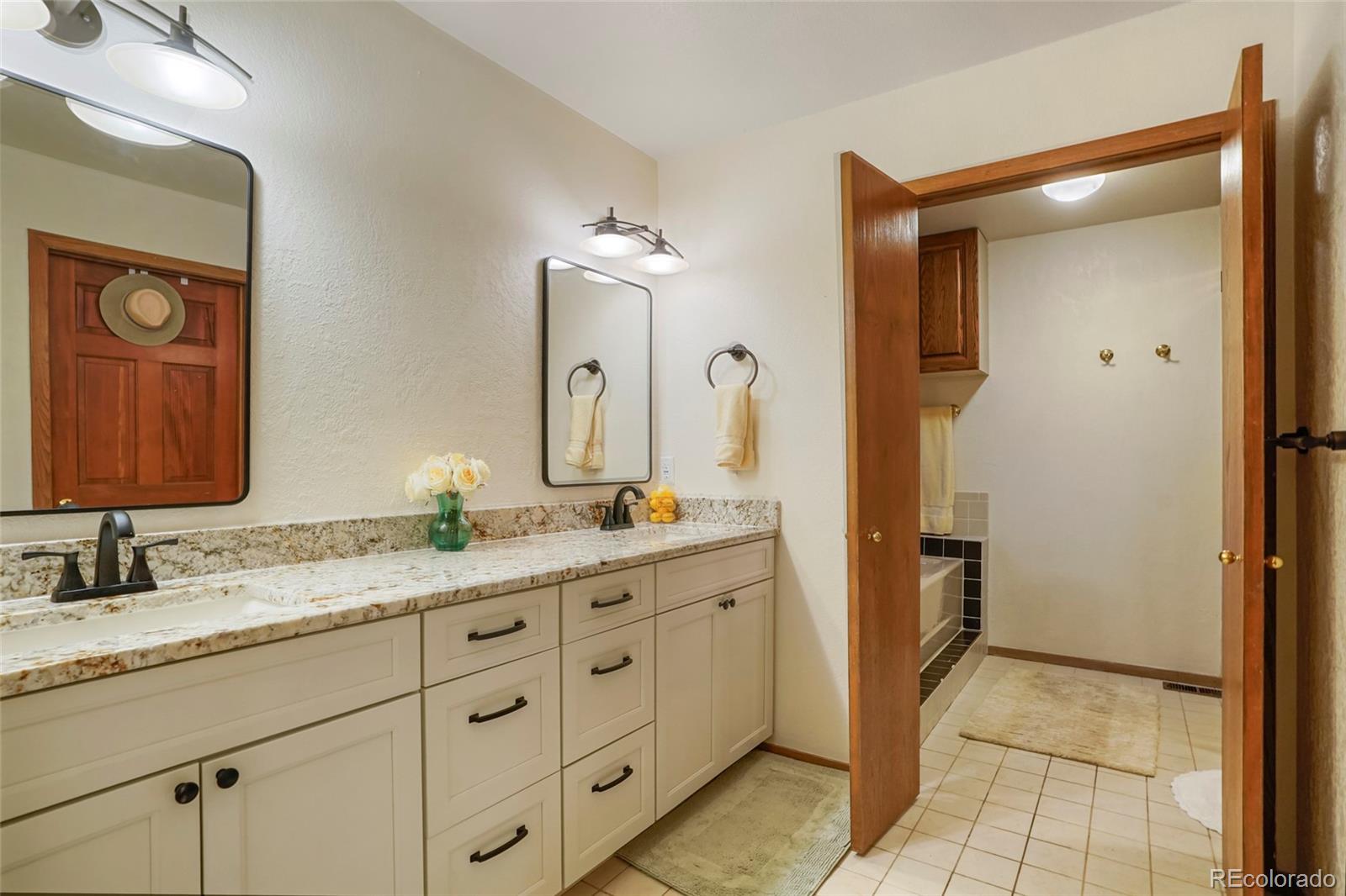 MLS Image #15 for 2863 s uinta street,denver, Colorado