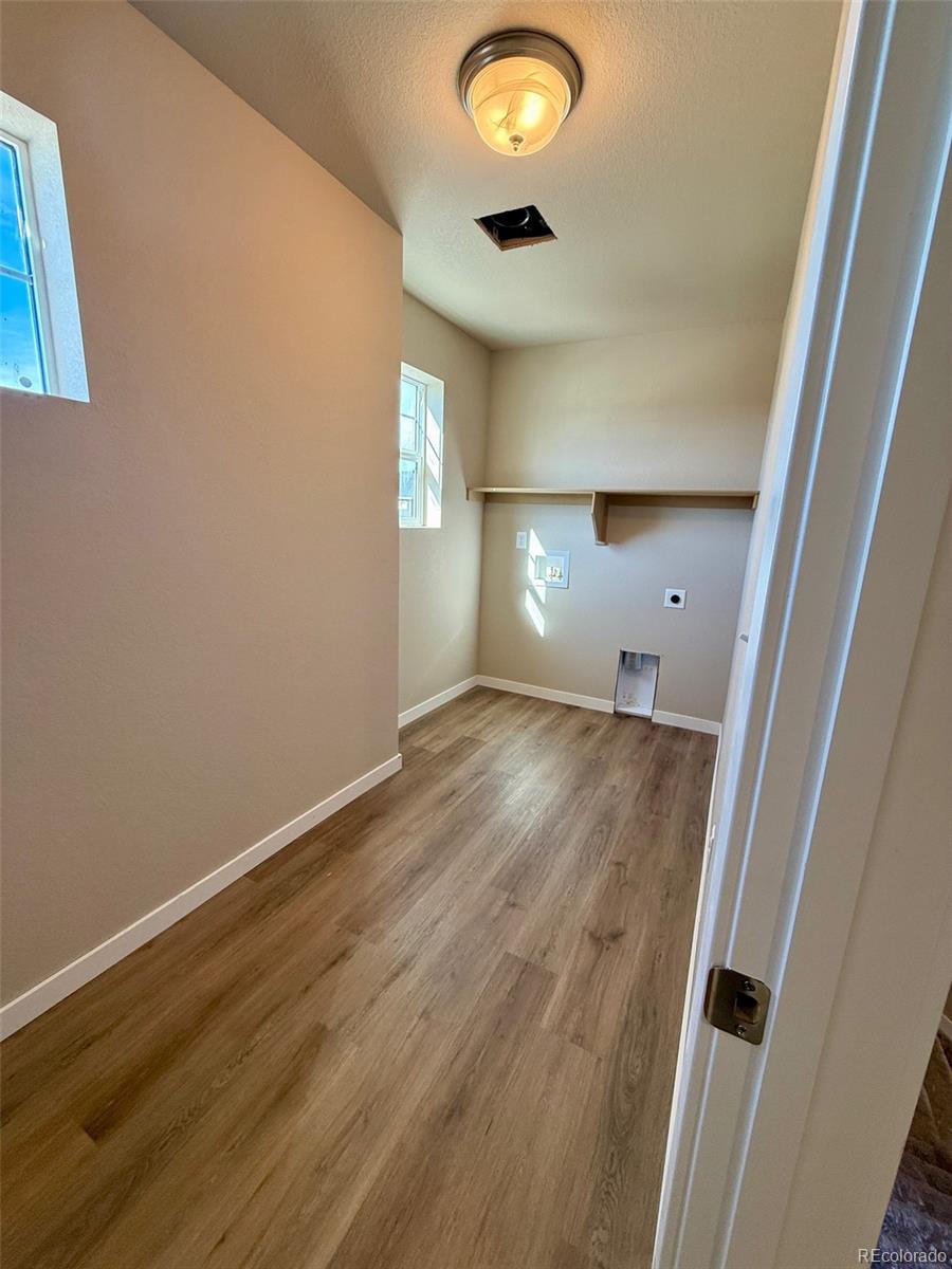 MLS Image #15 for 28329 e 7th place,watkins, Colorado