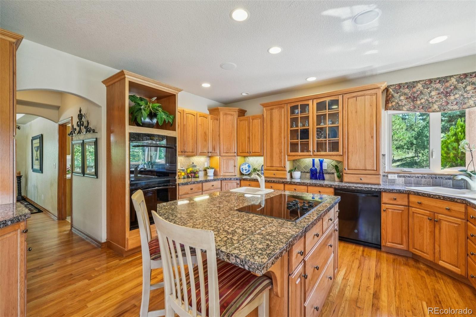 MLS Image #6 for 17552  colonial park drive,monument, Colorado