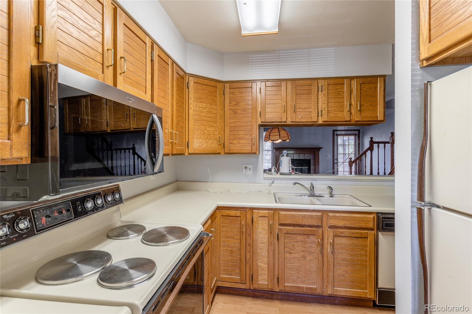 MLS Image #20 for 142  pheasant run,louisville, Colorado