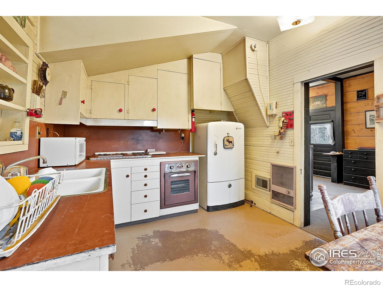MLS Image #10 for 6112  fourmile canyon drive,boulder, Colorado