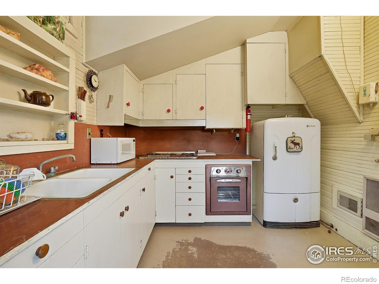 MLS Image #11 for 6112  fourmile canyon drive,boulder, Colorado