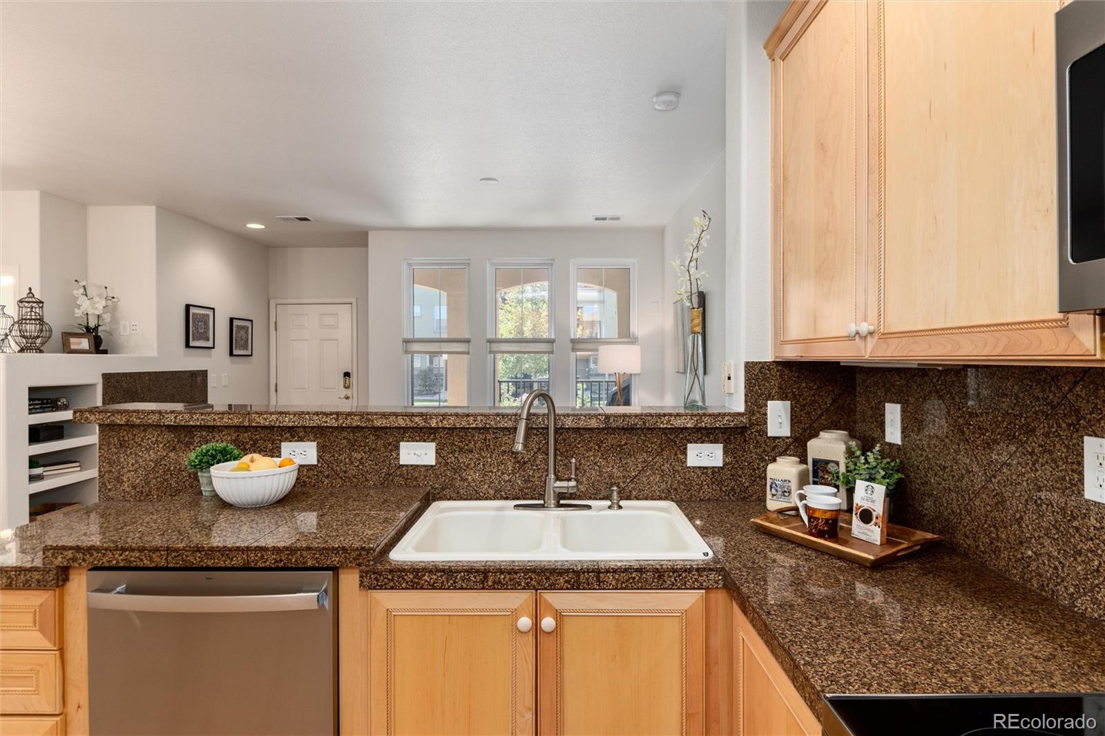 MLS Image #13 for 7777 e 23rd avenue 202,denver, Colorado