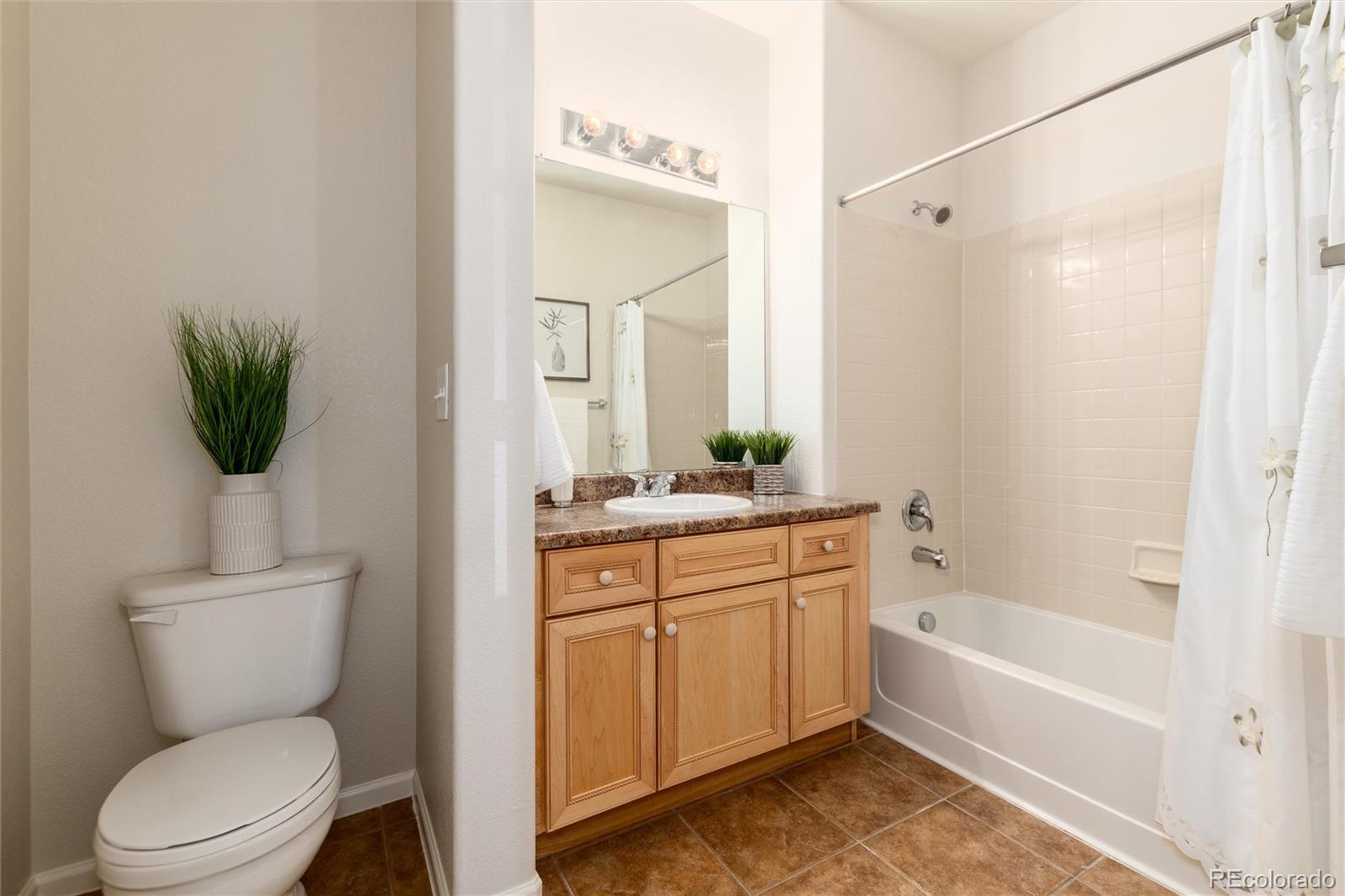 MLS Image #26 for 7777 e 23rd avenue 202,denver, Colorado