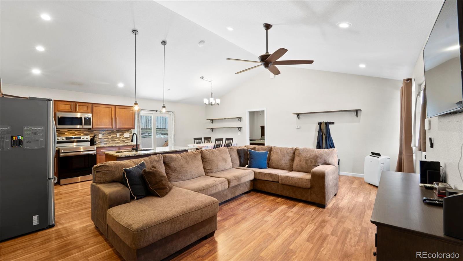MLS Image #10 for 475  cielo vista street,colorado springs, Colorado