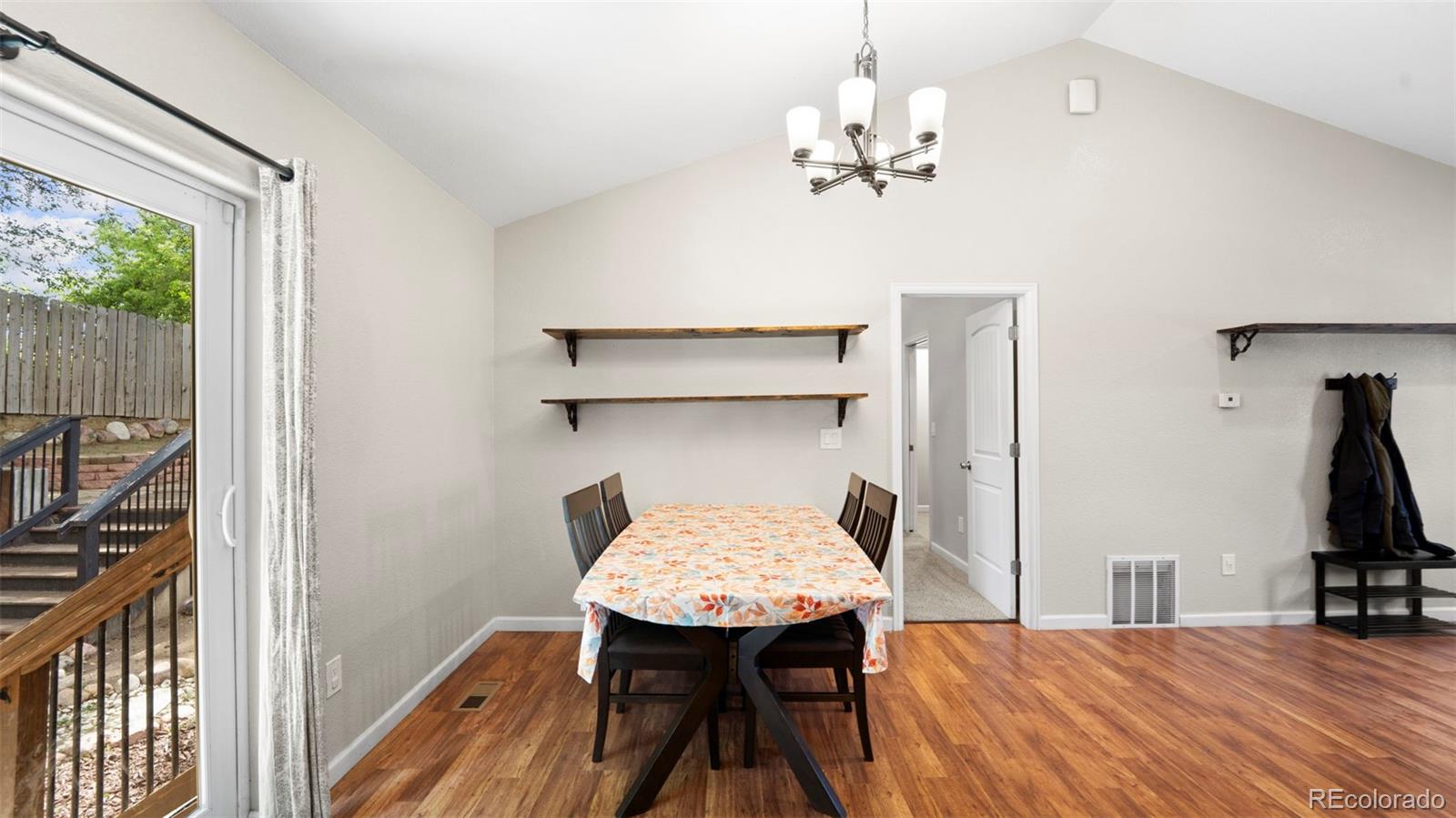 MLS Image #11 for 475  cielo vista street,colorado springs, Colorado